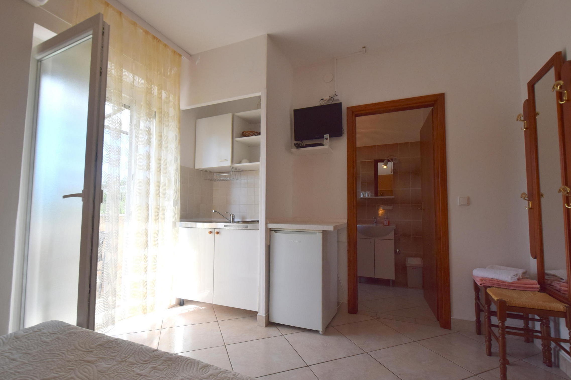 Studio flat with balcony Malinska, Krk (AS-19381-a)