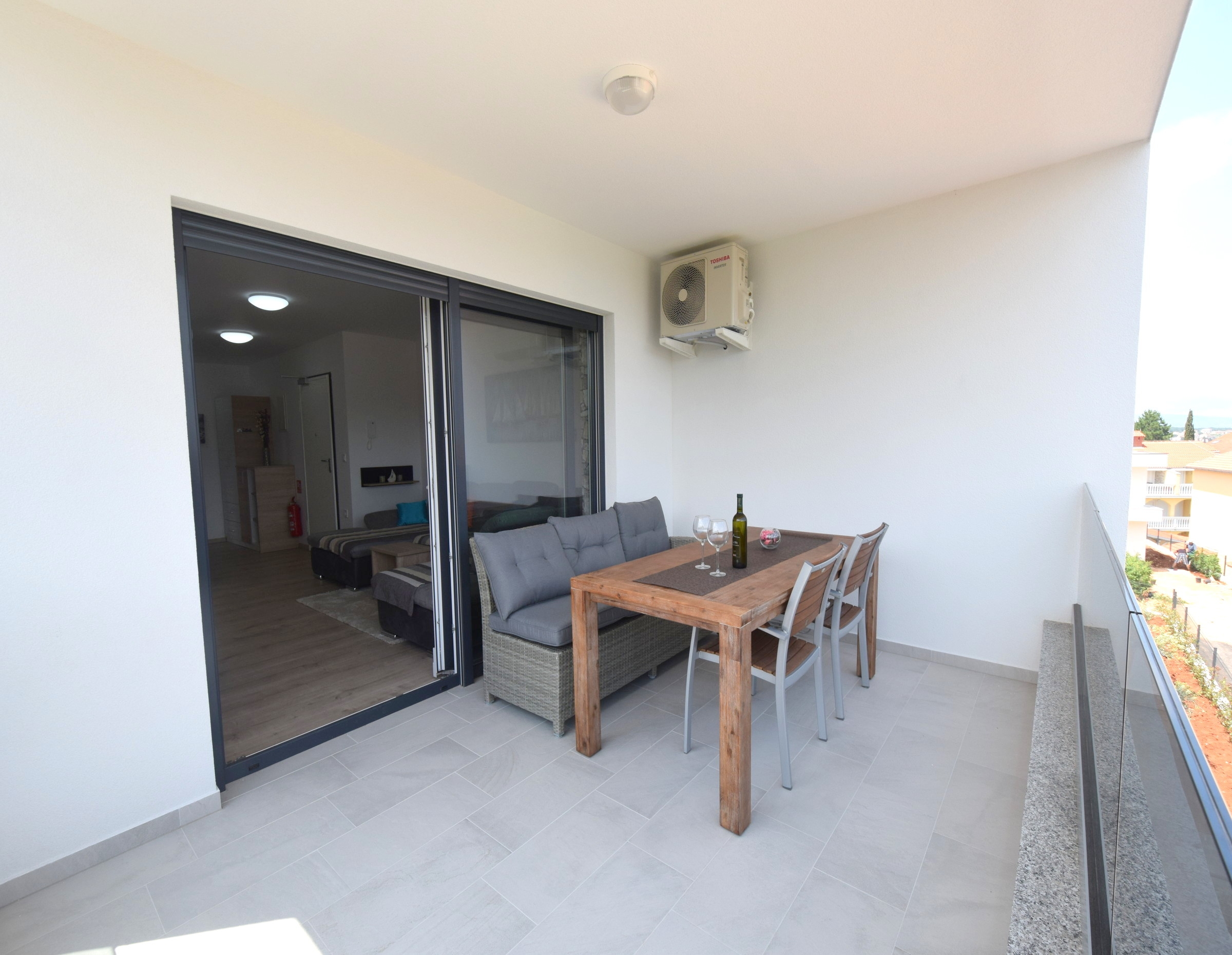 Two bedroom apartment with terrace and sea view Vantačići, Krk (A-19387-b) Two bedroom apartment with terrace and sea view Vantačići, Krk (A-19387-b)