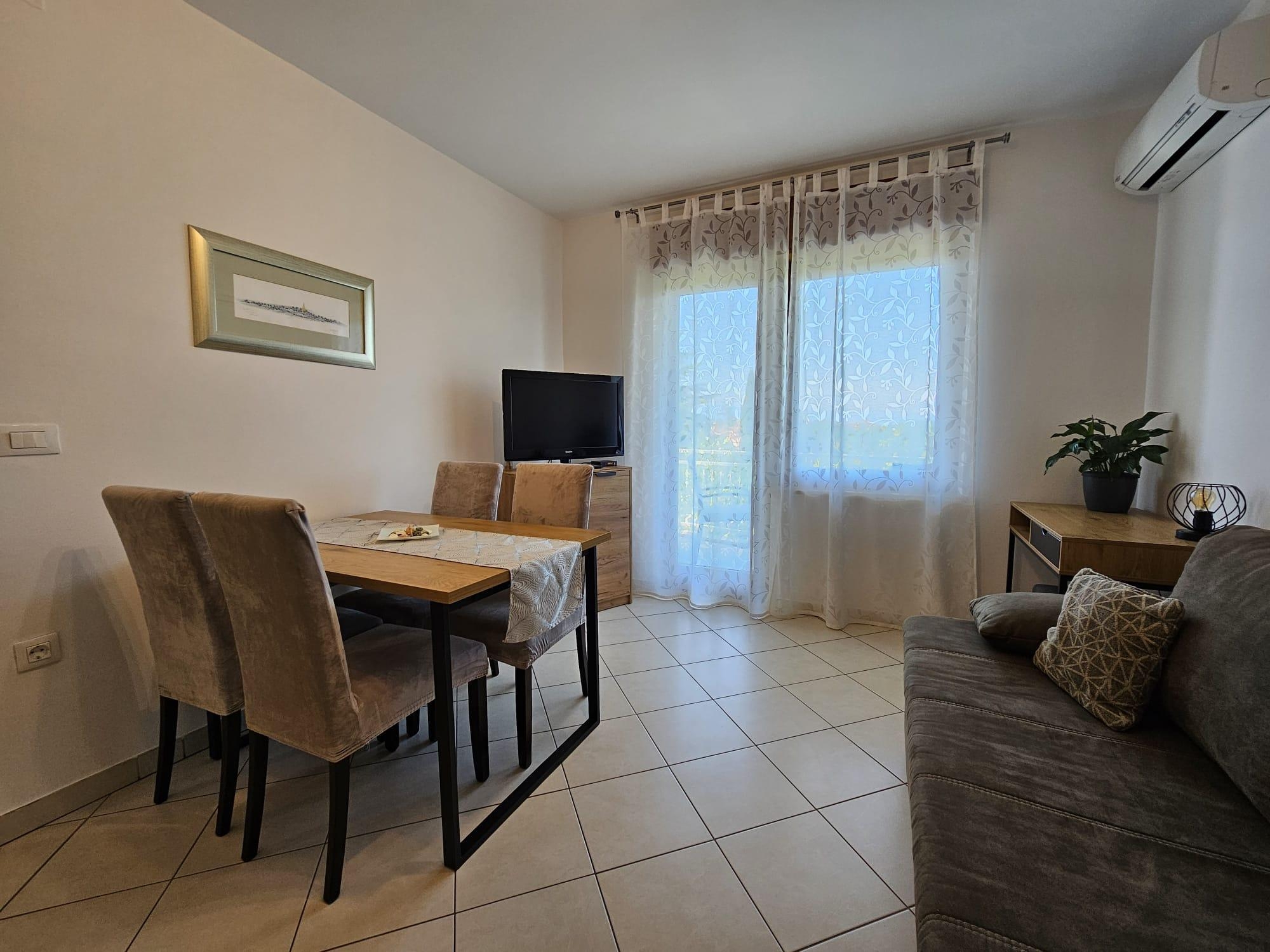 One bedroom apartment with balcony Malinska, Krk (A-19389-c) One bedroom apartment with balcony Malinska, Krk (A-19389-c)