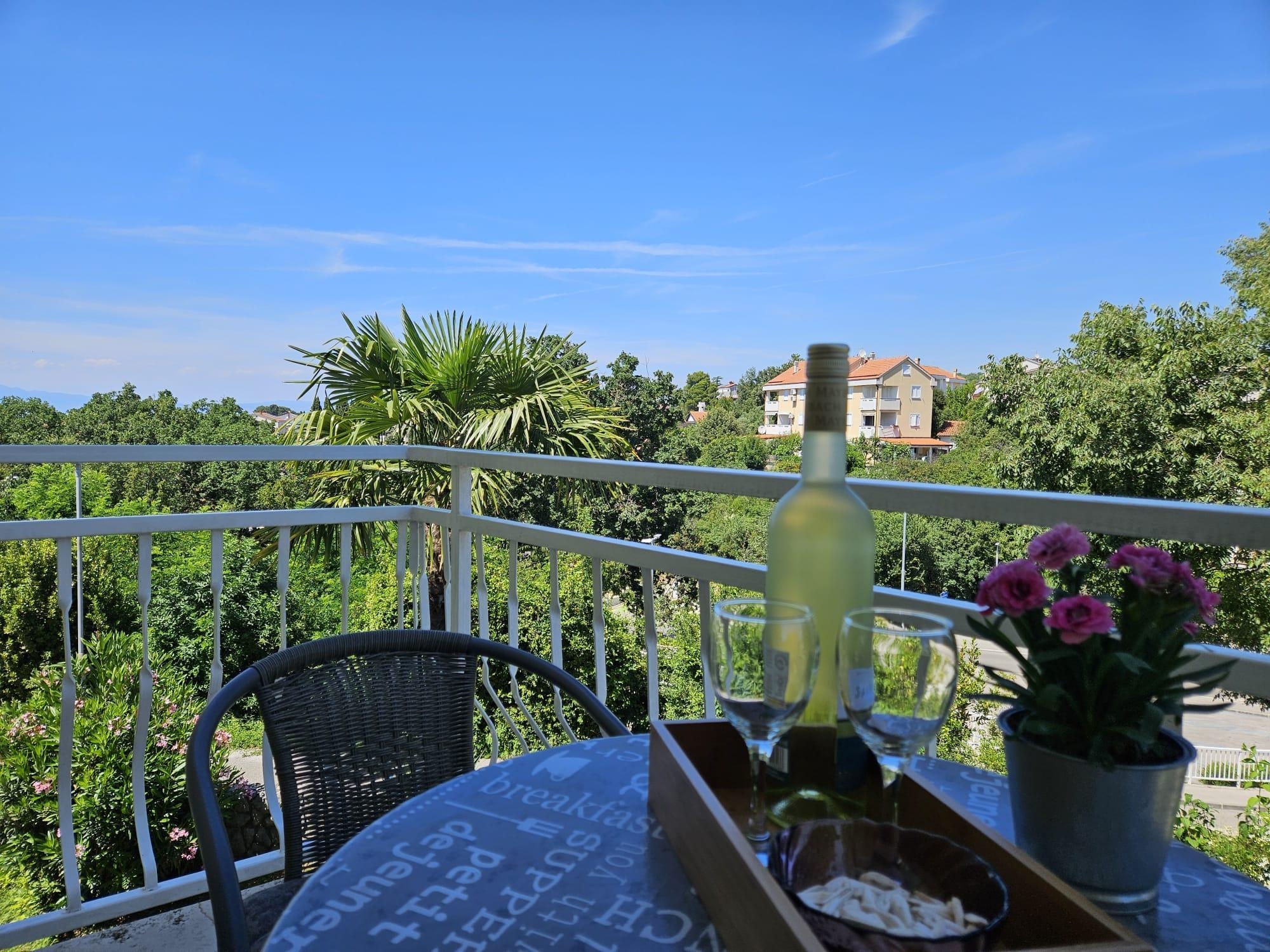 One bedroom apartment with balcony Malinska, Krk  A-d
