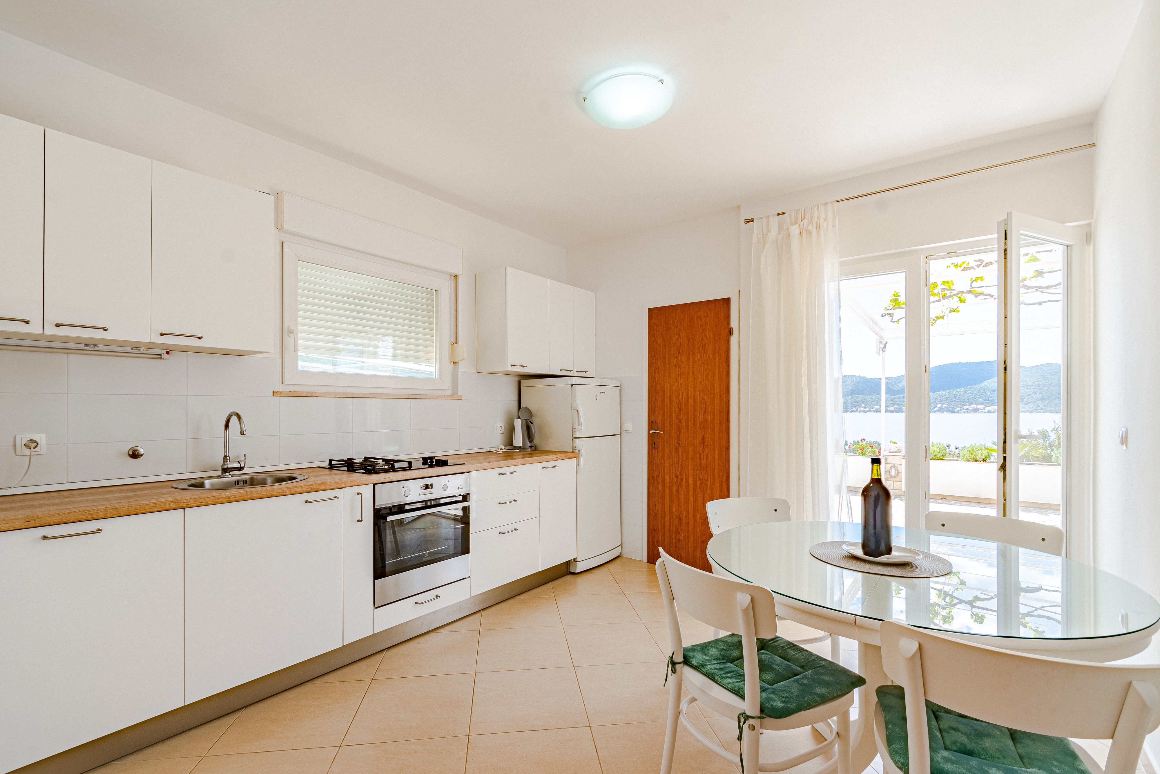 Two bedroom apartment with terrace and sea view Viganj, Pelješac (A-19391-a)