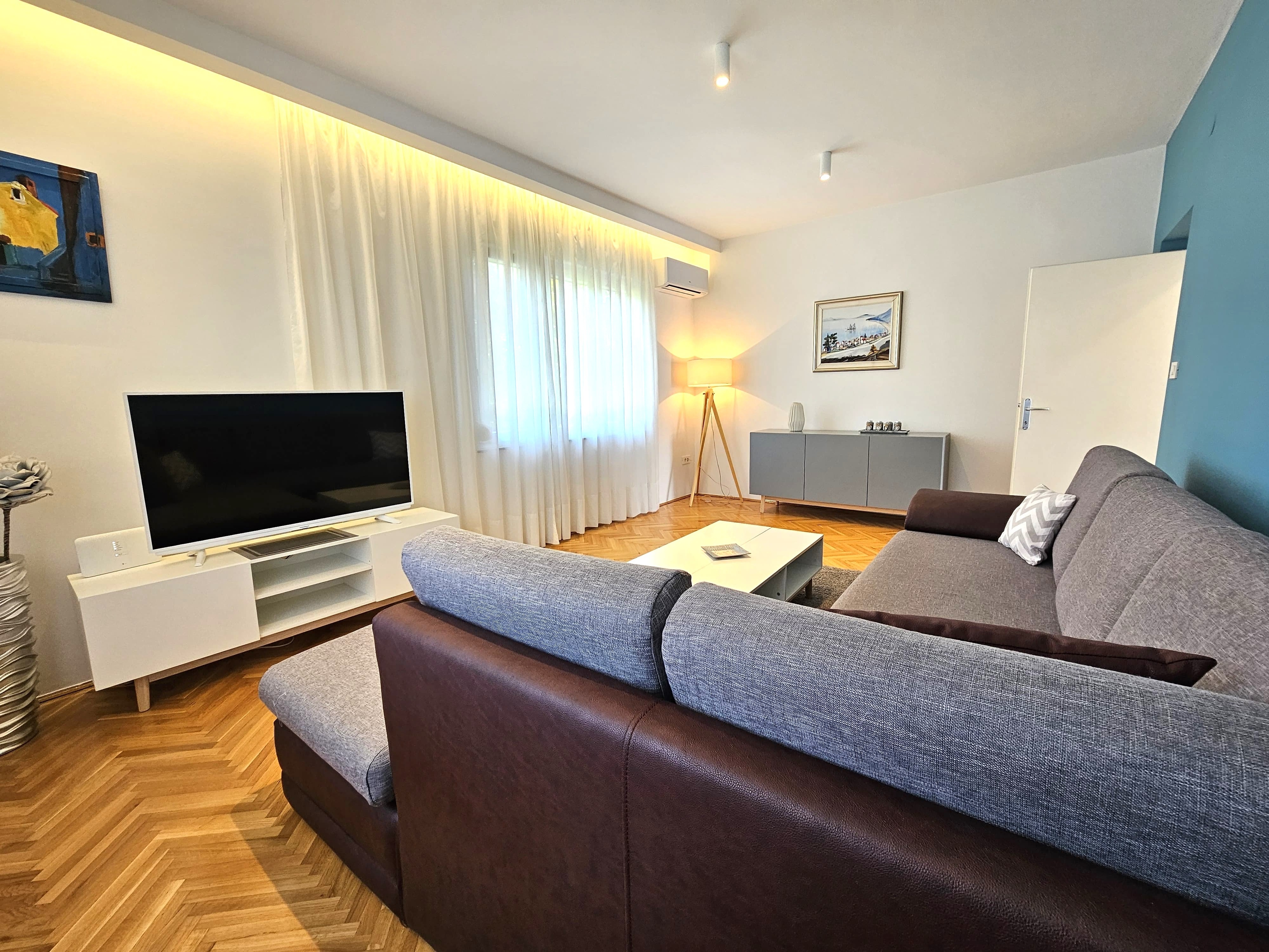 Two bedroom apartment with terrace Malinska (Krk) (A-19392-a) Two bedroom apartment with terrace Malinska (Krk) (A-19392-a)