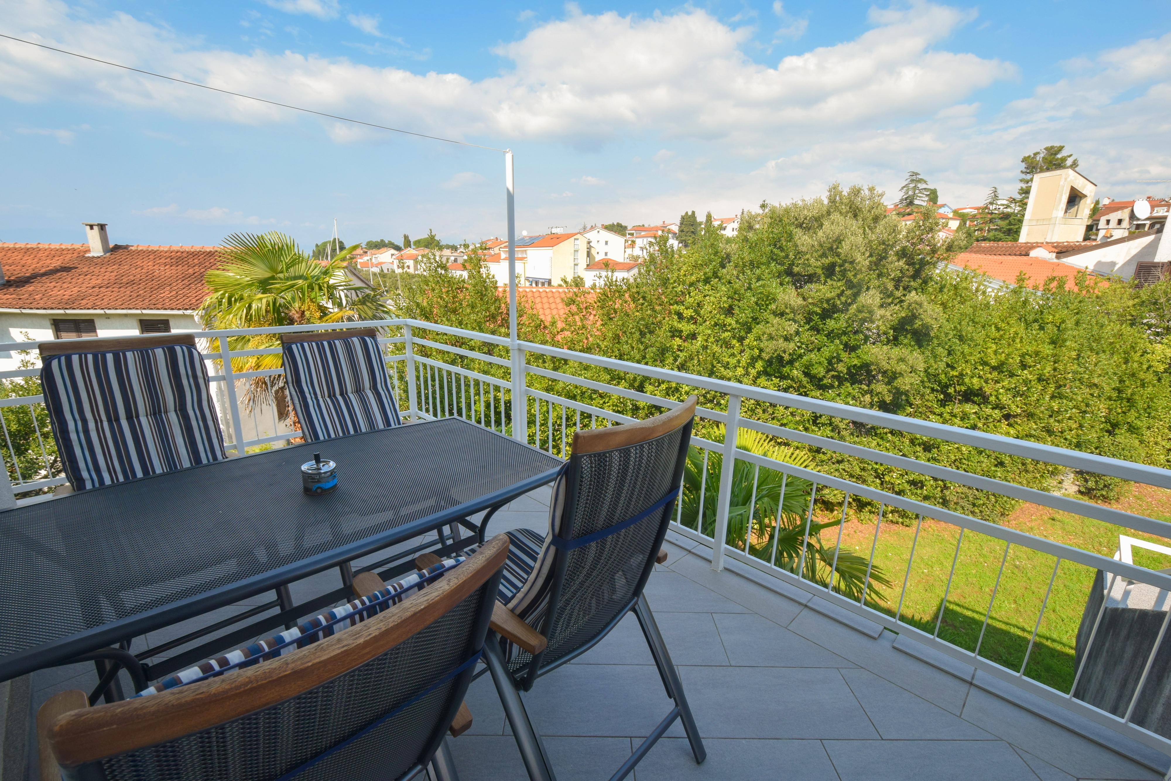 Two bedroom apartment with terrace Malinska, Krk  A-a