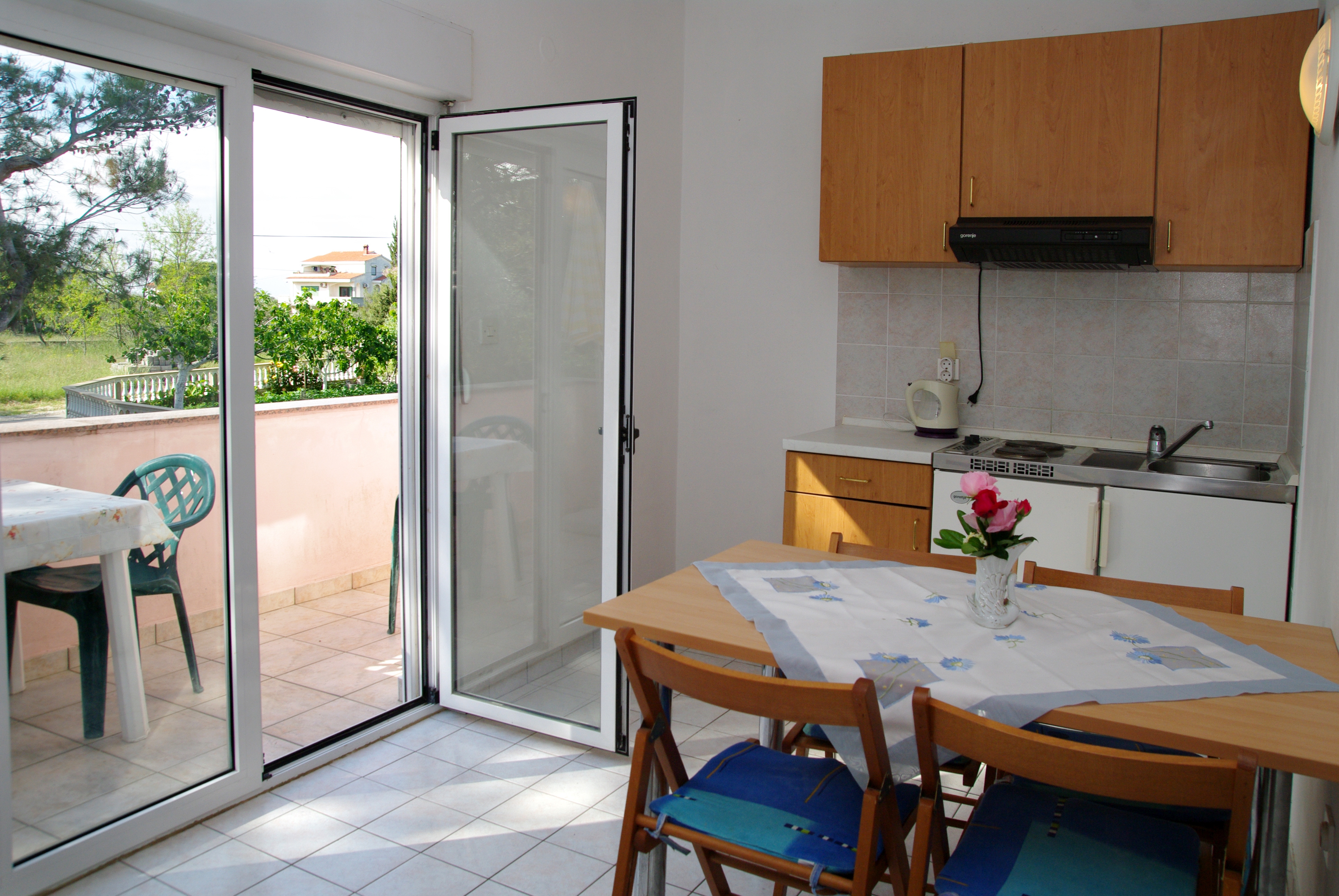 Two bedroom apartment with balcony Privlaka, Zadar (A-19393-a)