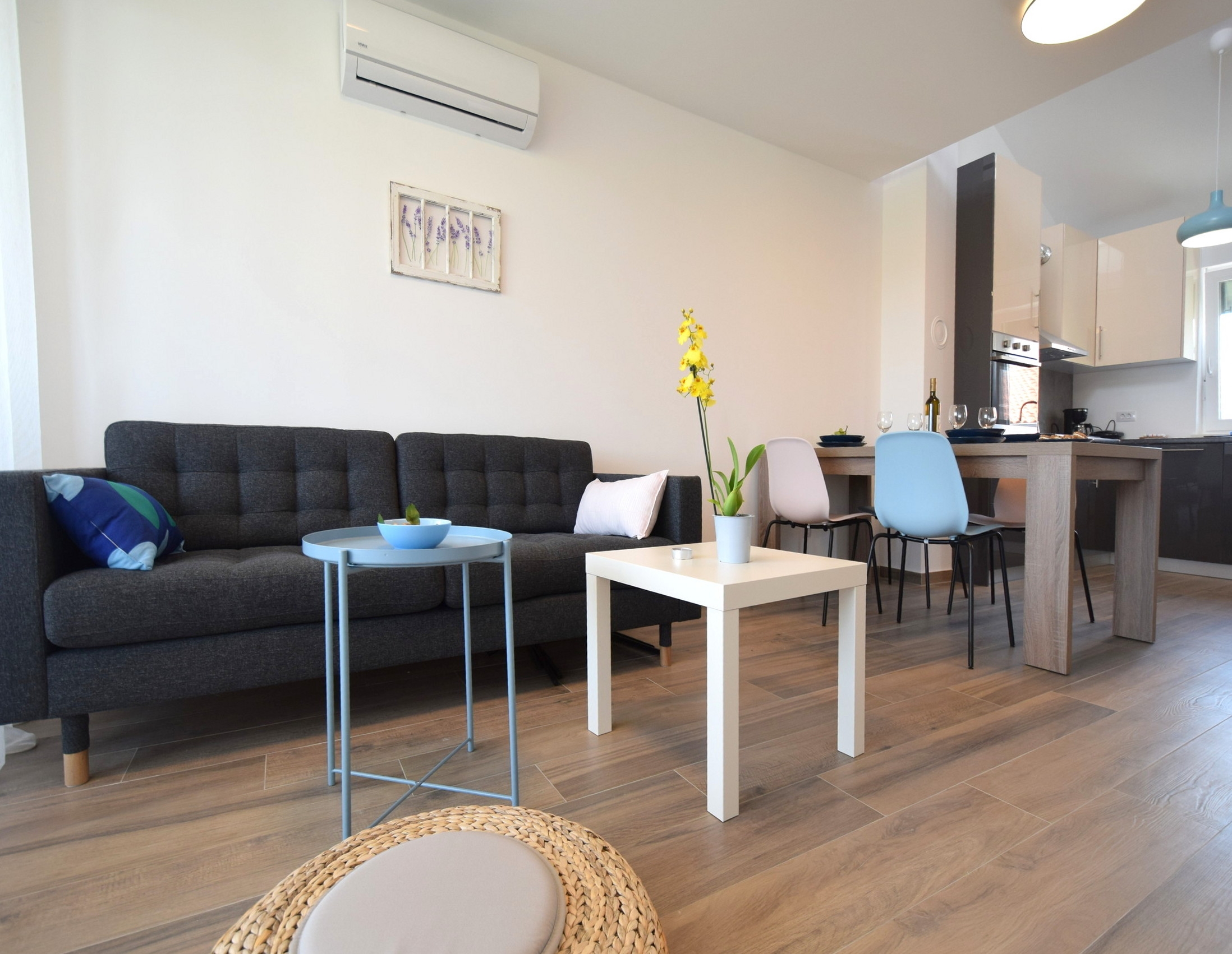 Two bedroom apartment with terrace Čižići, Krk  A-b