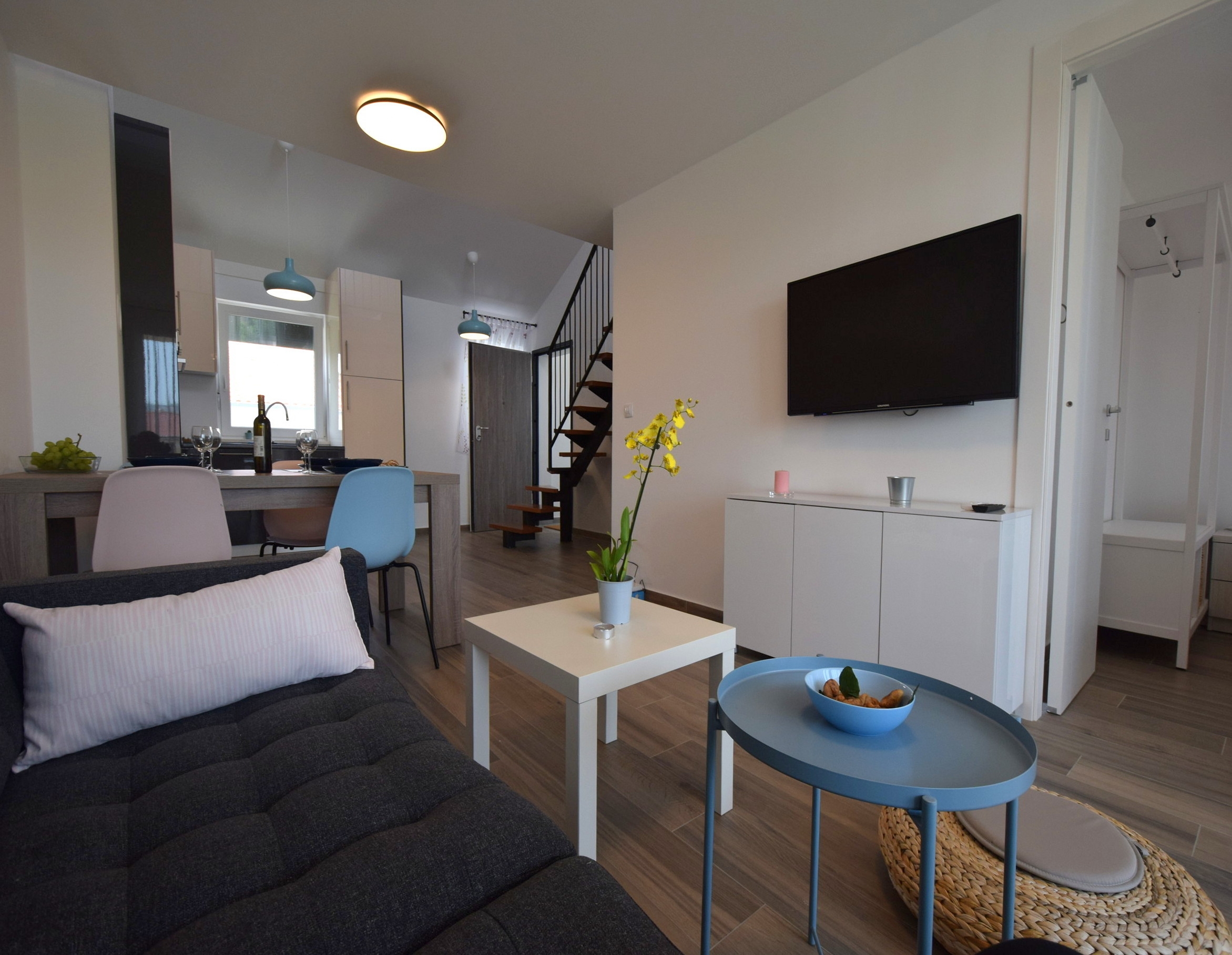 Two bedroom apartment with terrace Čižići, Krk  A-b