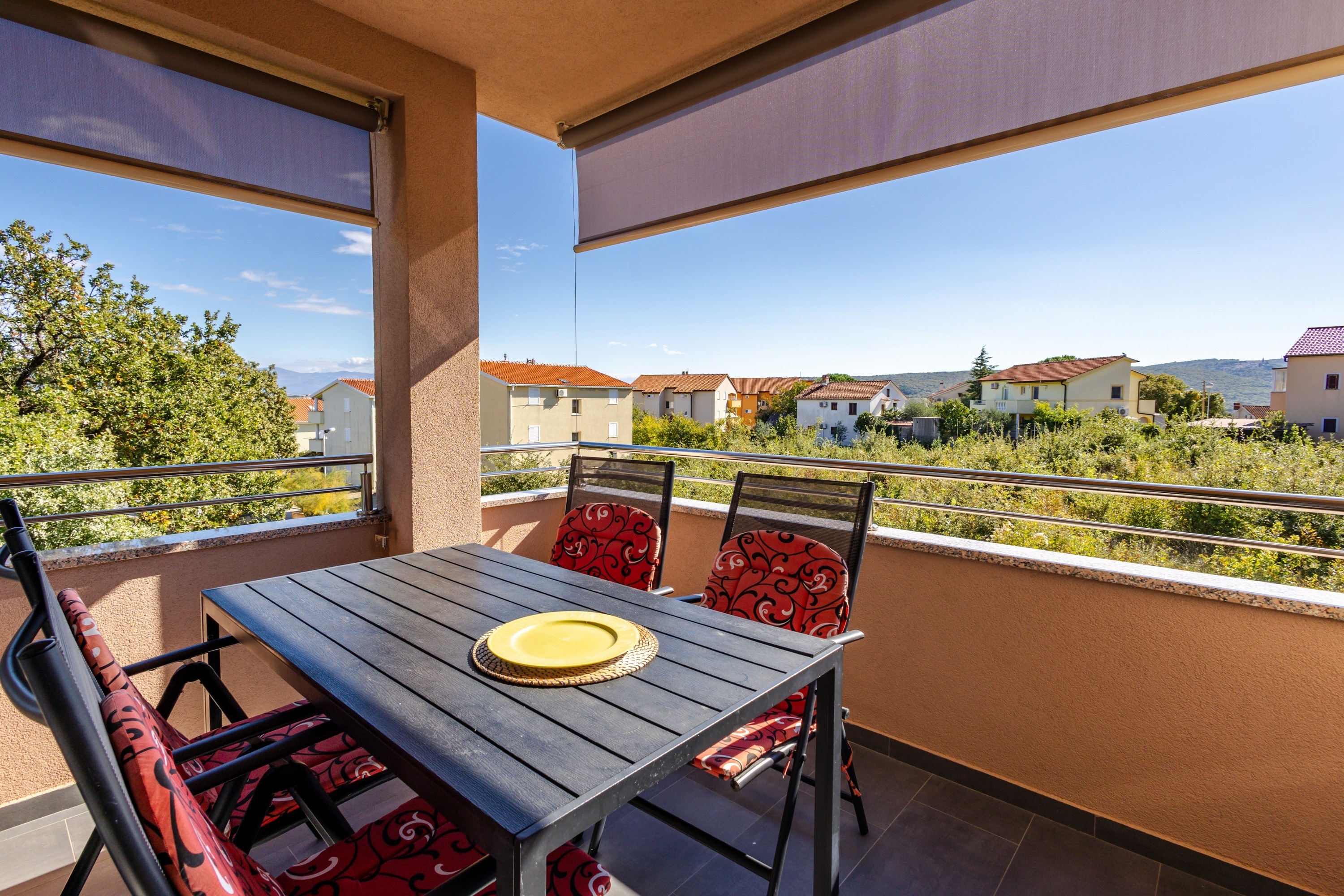 Two bedroom apartment with terrace Čižići, Krk (A-19405-c) Two bedroom apartment with terrace Čižići, Krk (A-19405-c)