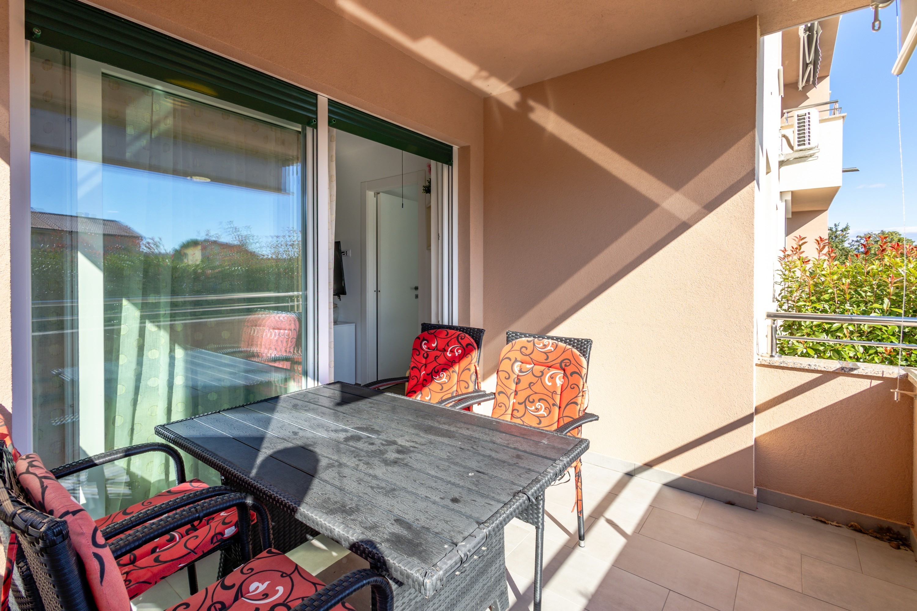 Two bedroom apartment with terrace Čižići, Krk  A-d