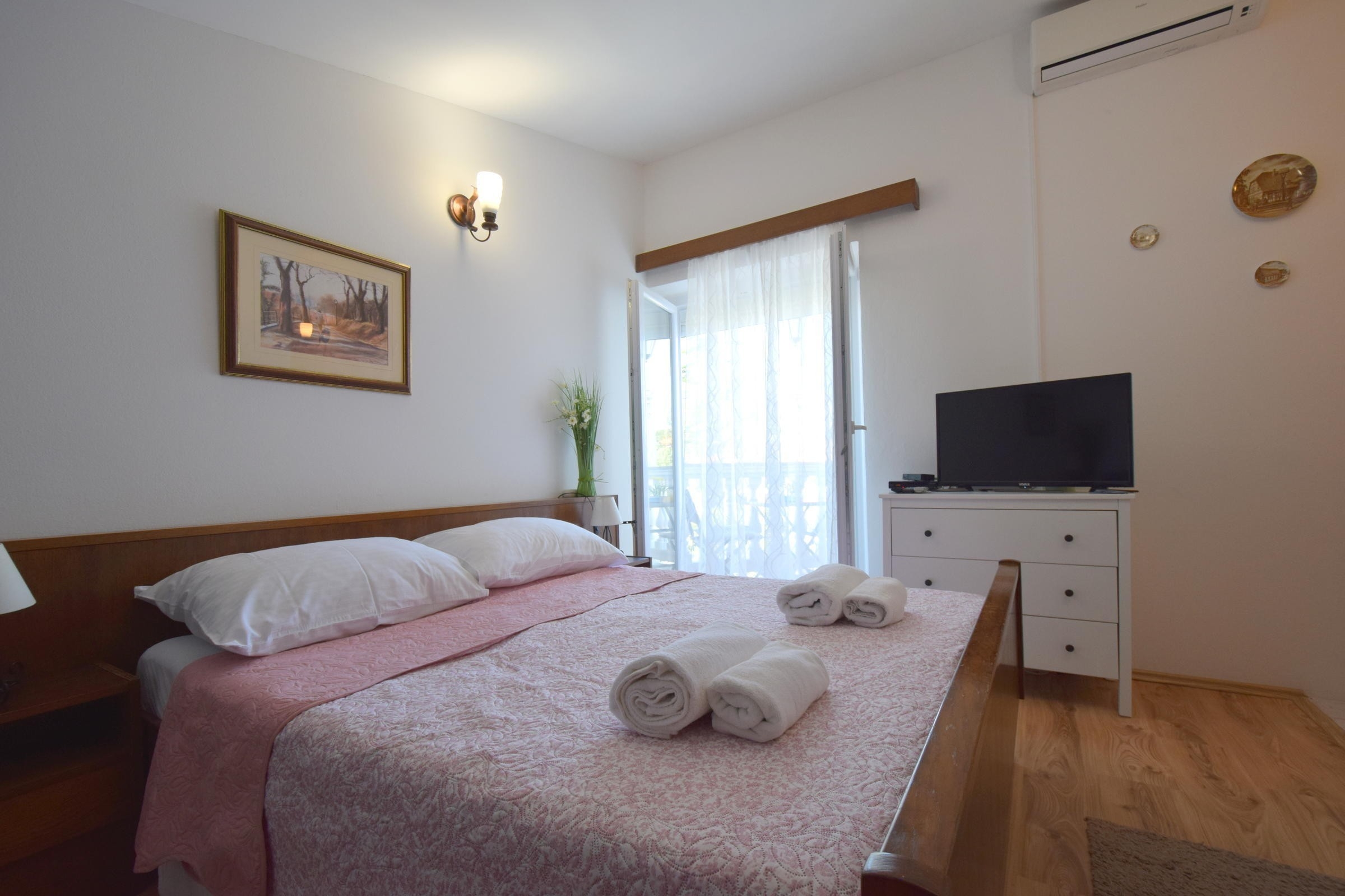 Studio flat with terrace Malinska (Krk) (AS-19408-c) Studio flat with terrace Malinska (Krk) (AS-19408-c)