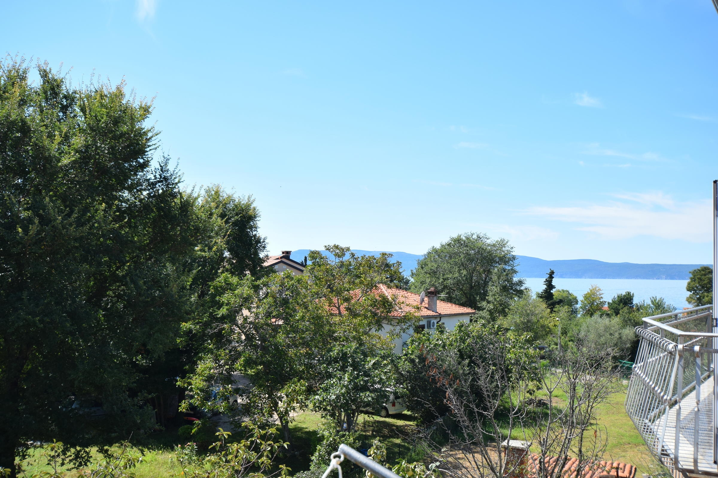 One bedroom apartment with balcony Njivice, Krk  A-c