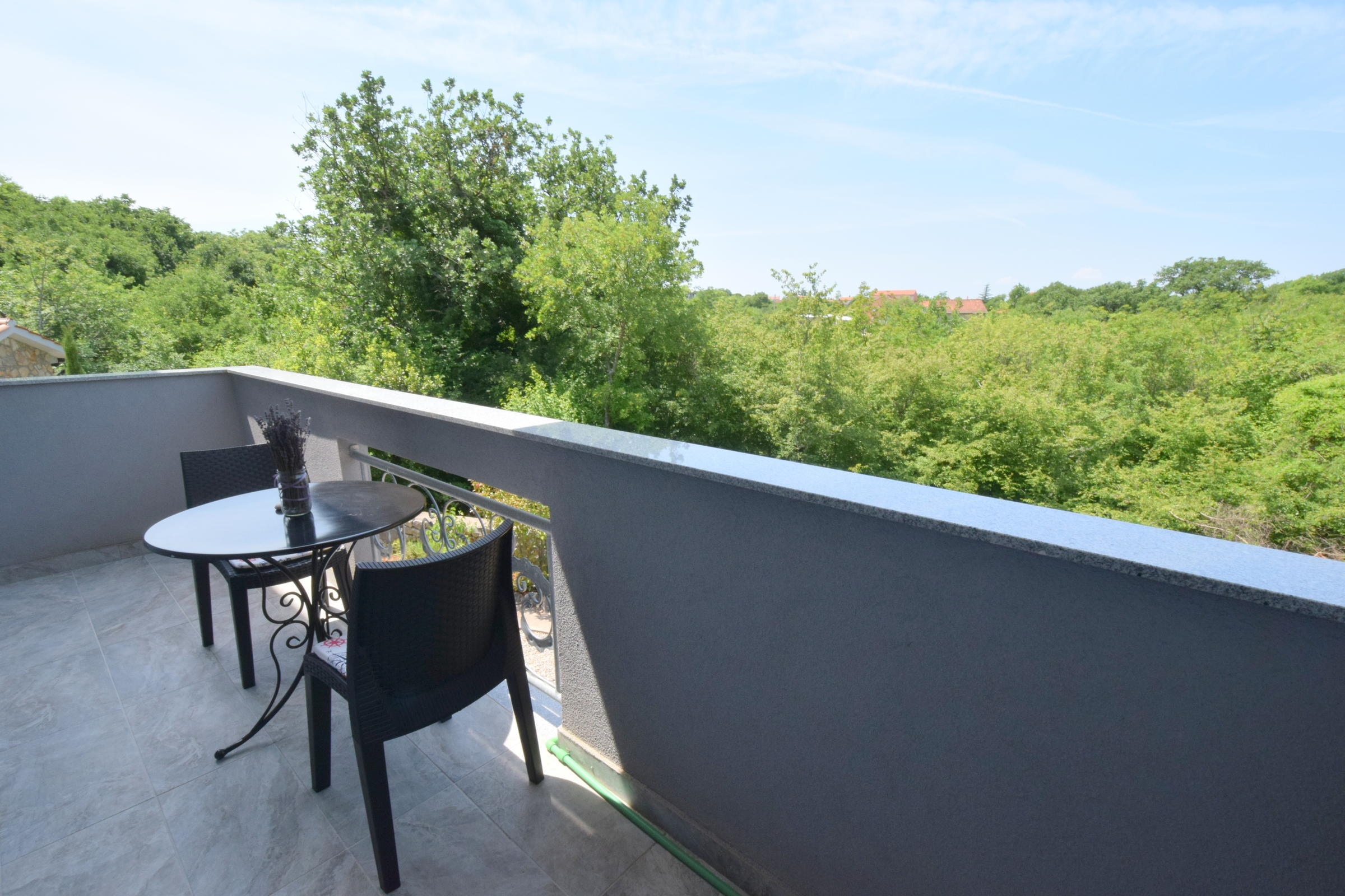 Two bedroom apartment with balcony Gabonjin, Krk  A-a