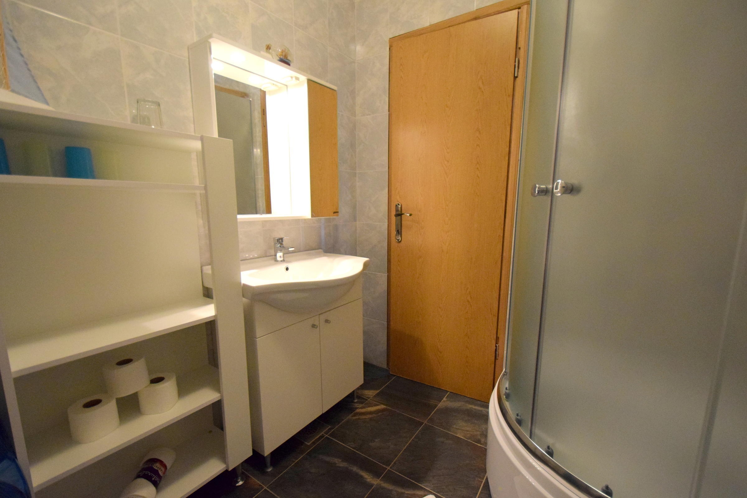 Two bedroom apartment with balcony Gabonjin, Krk  A-b