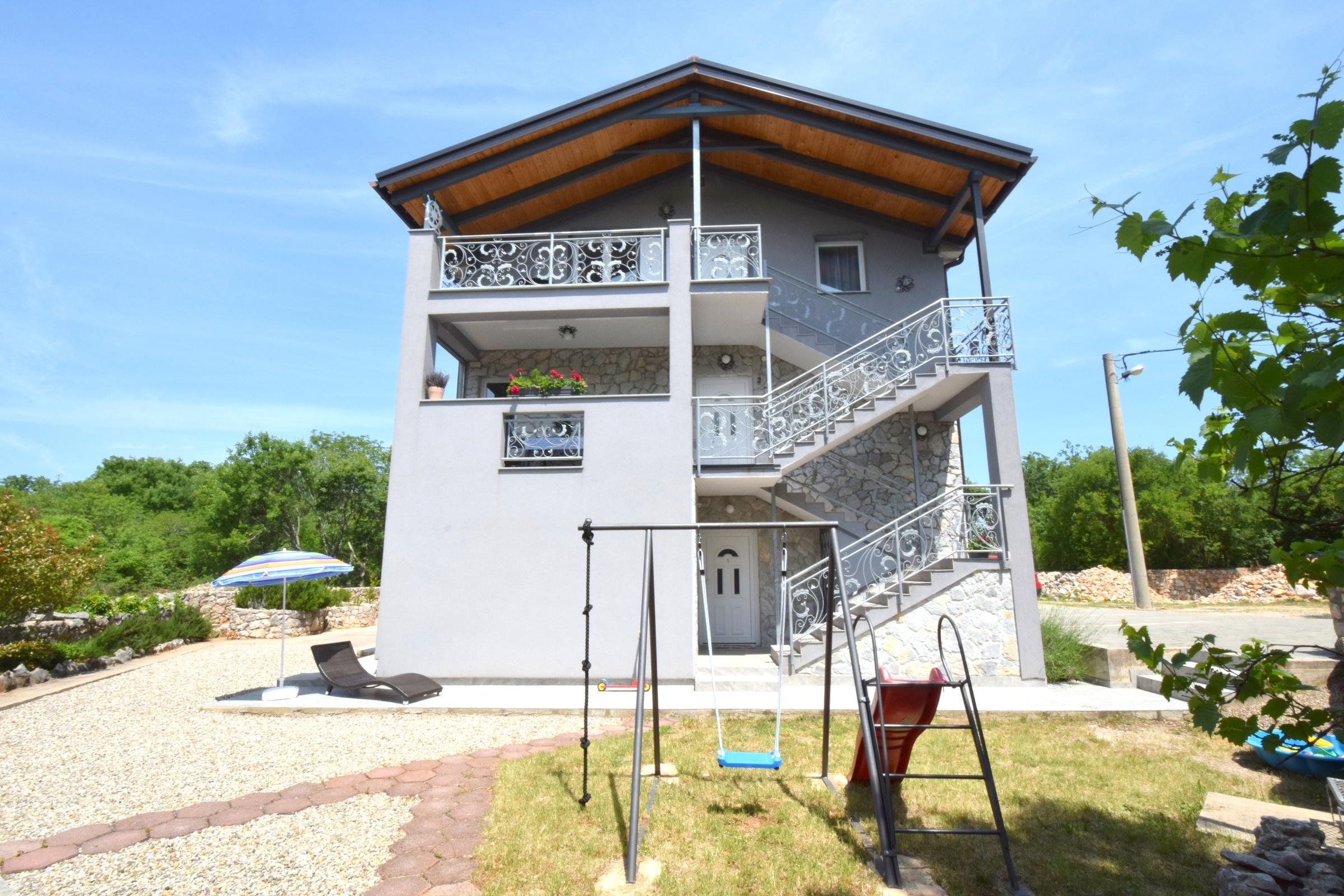 Dvosobni apartman s balkonom Gabonjin, Krk  A-b