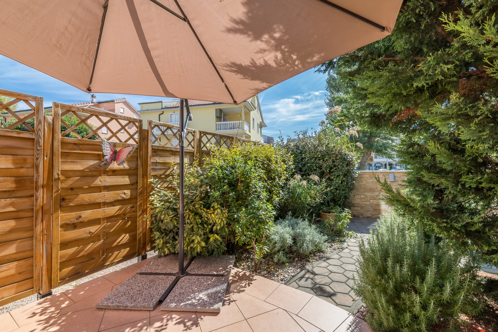 Two bedroom apartment with terrace Baška, Krk  A-b