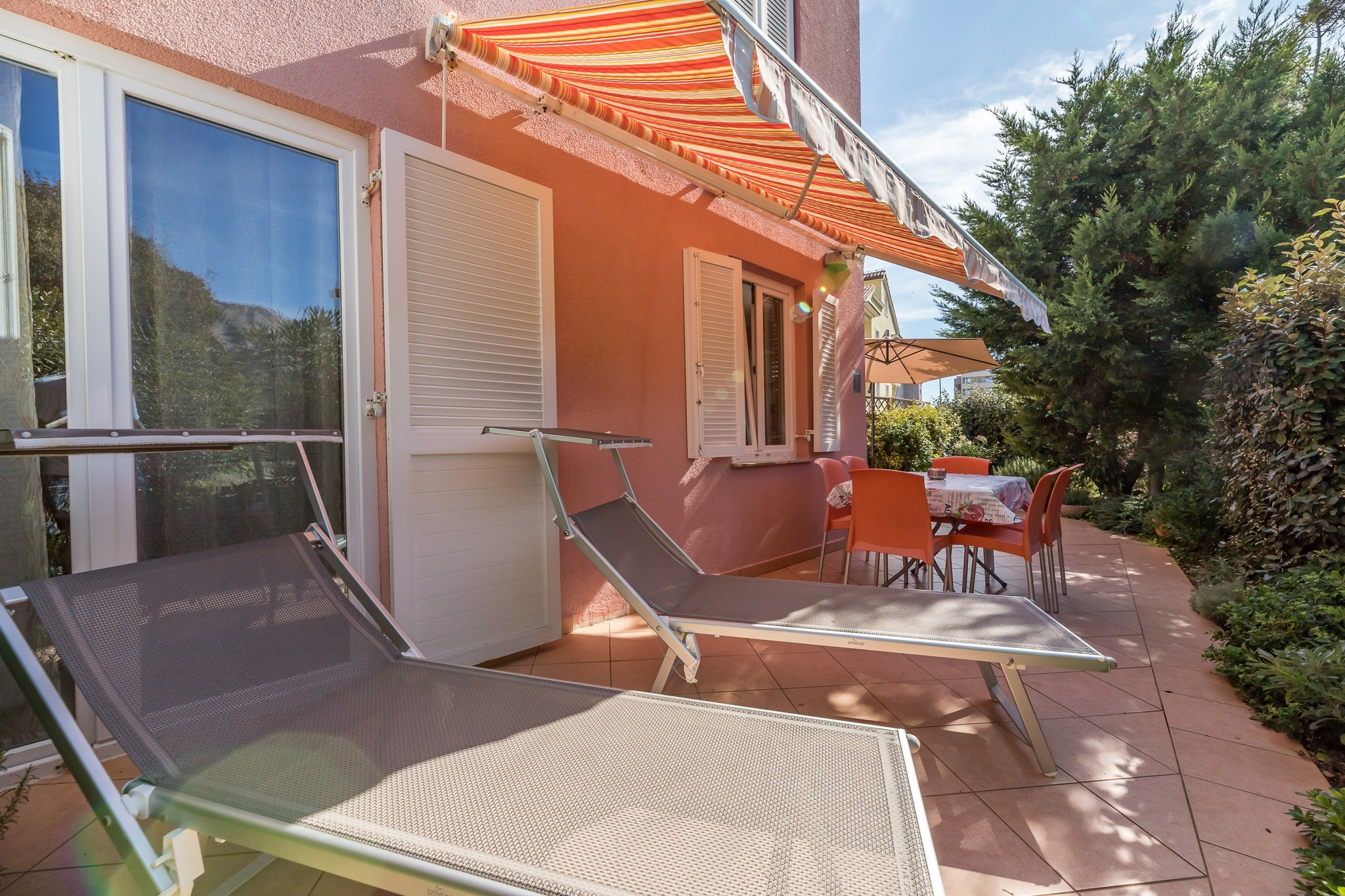 Two bedroom apartment with terrace Baška, Krk  A-b
