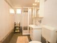 Ванная комната Baška, Ванная комната в размещении типа apartment, WiFi.