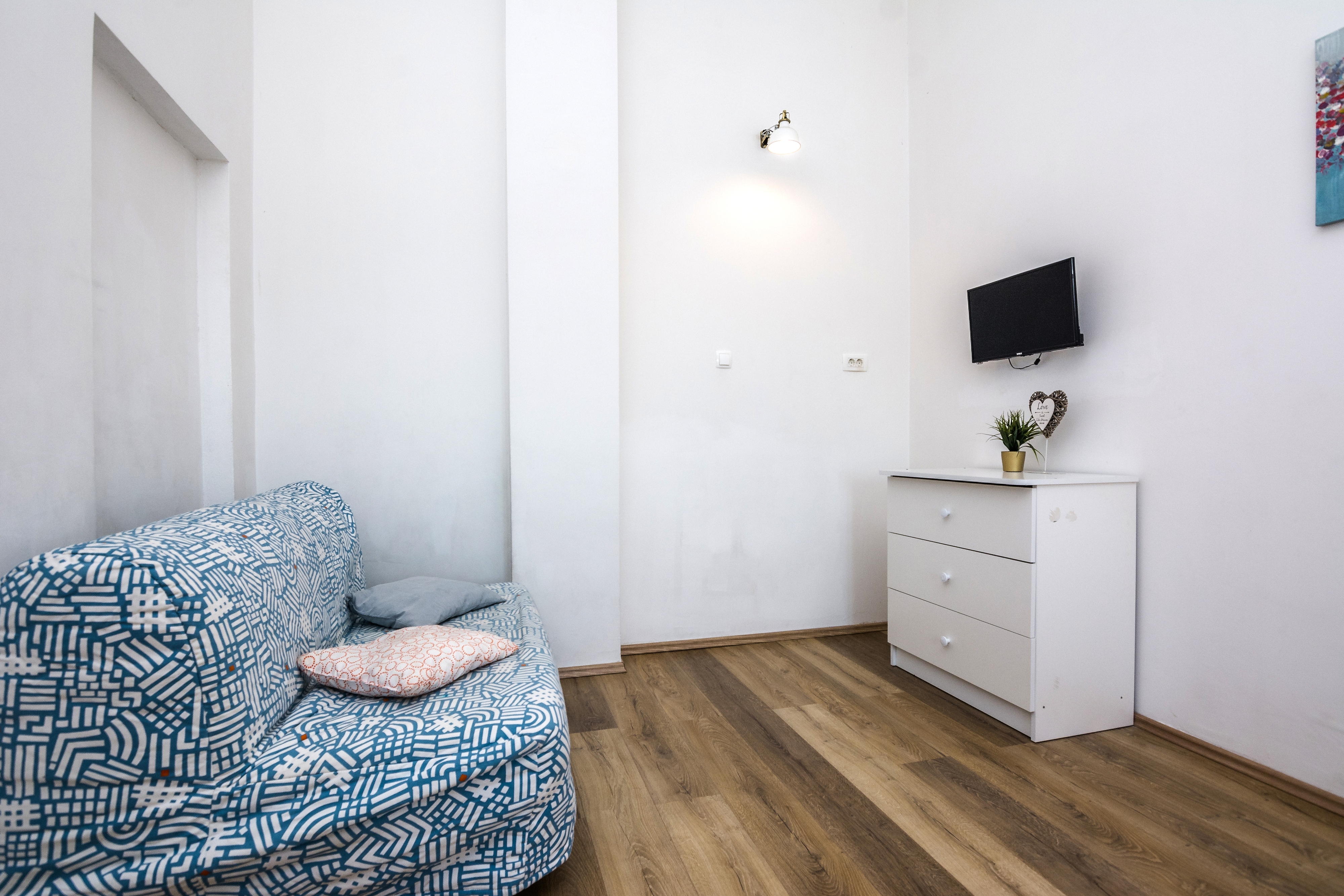 Komforna kuća s terasom Nin, Zadar  K