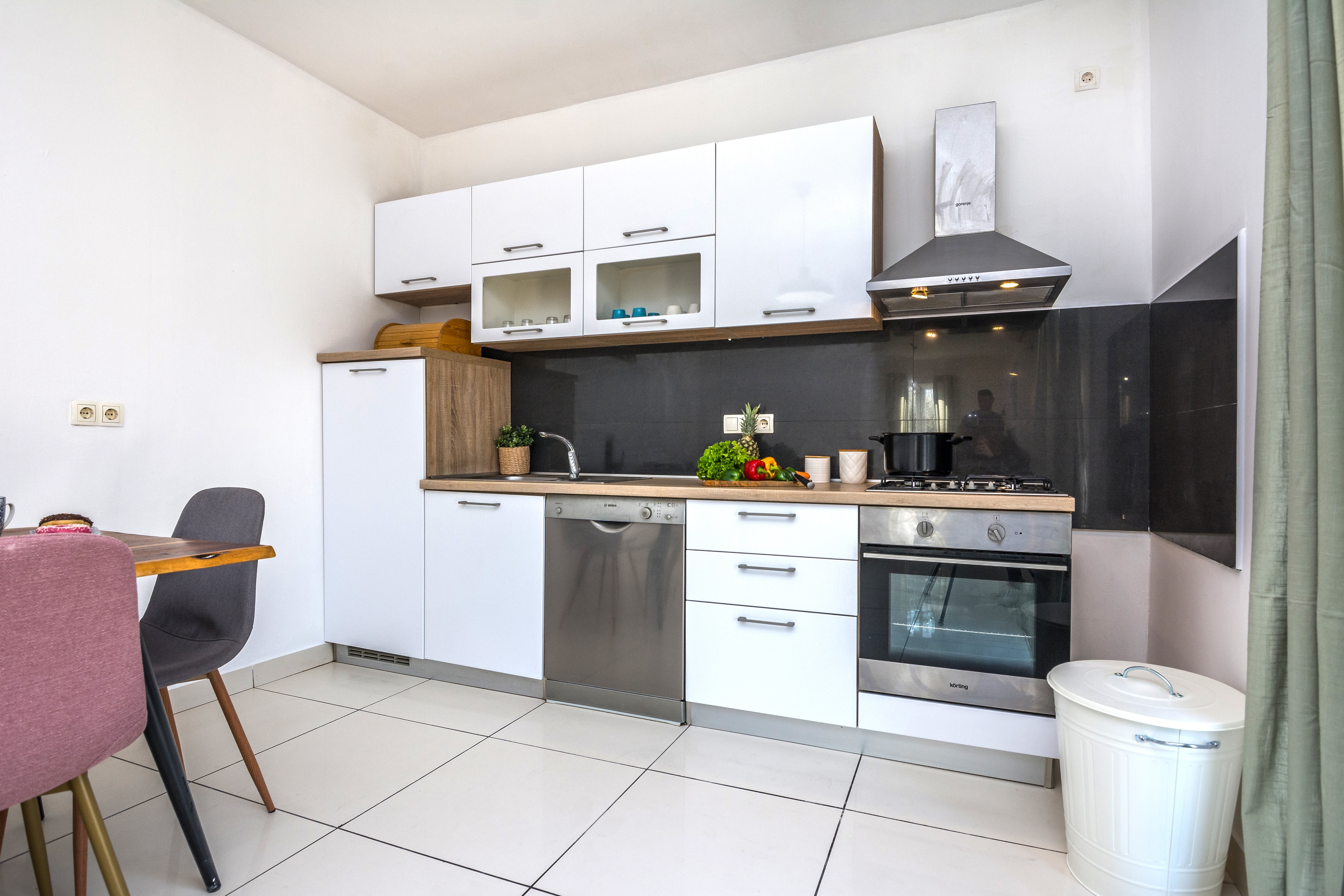 Komforna kuća s terasom Nin, Zadar  K