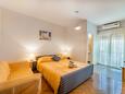 Ložnice Baška, Ložnice v ubytování typu apartment, s klimatizací a WiFi.