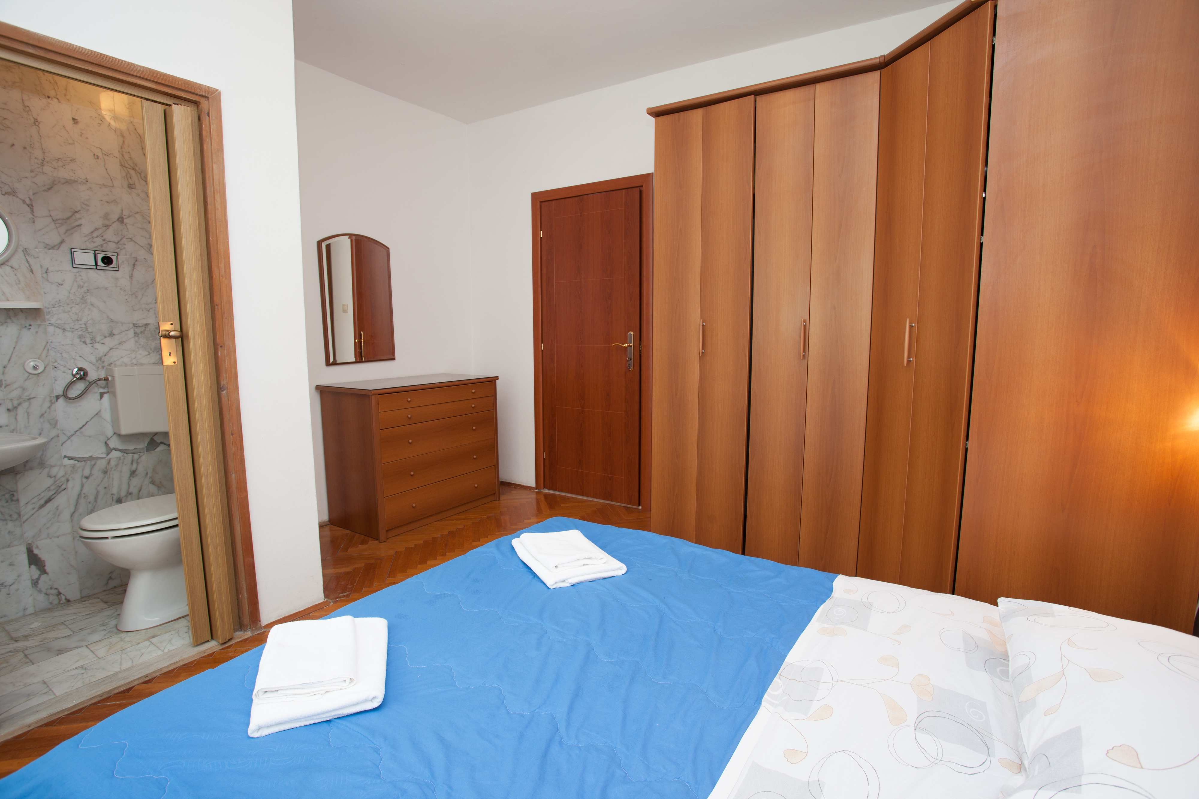 Two bedroom apartment with terrace Baška, Krk  A-a