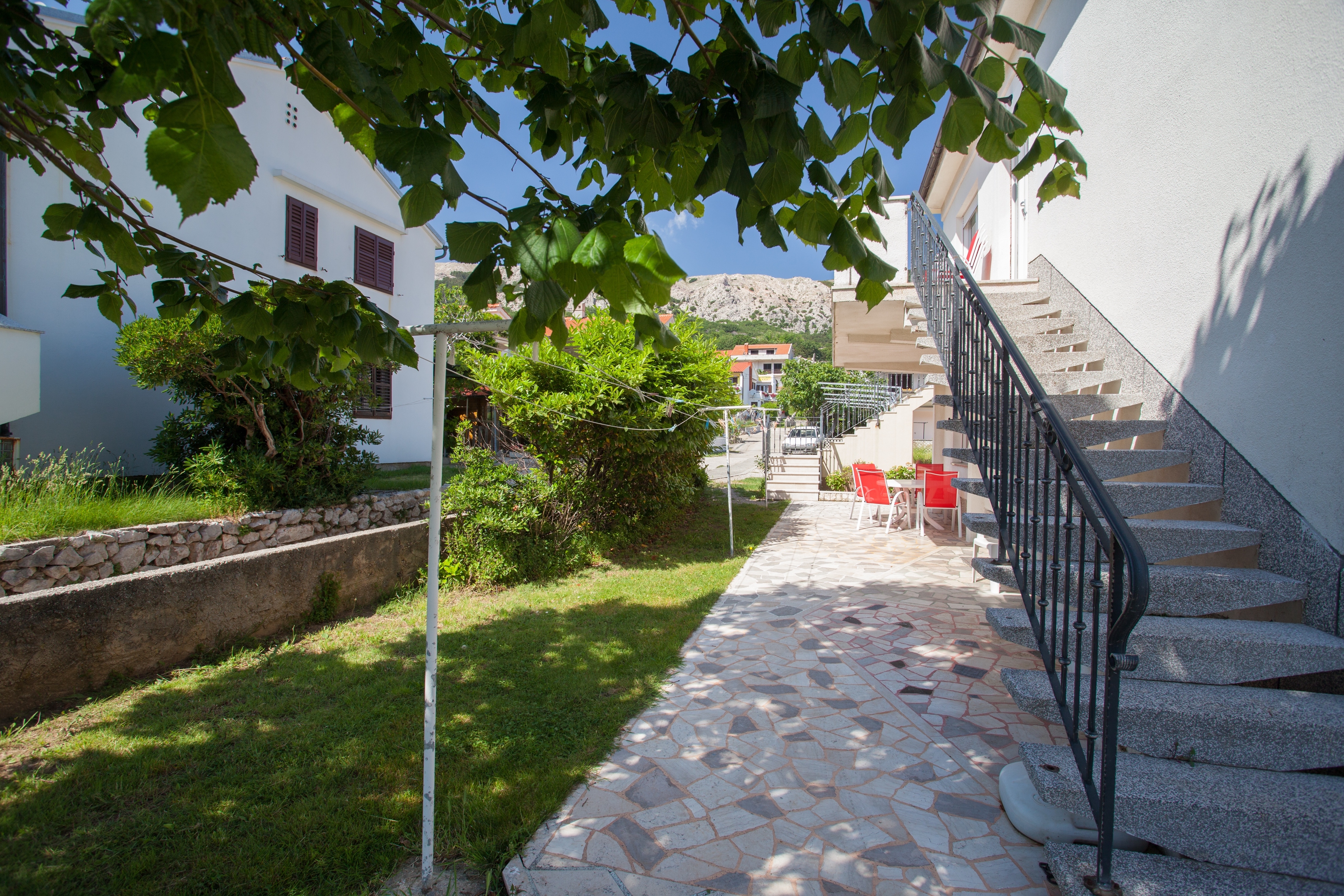 Two bedroom apartment with terrace Baška, Krk  A-a
