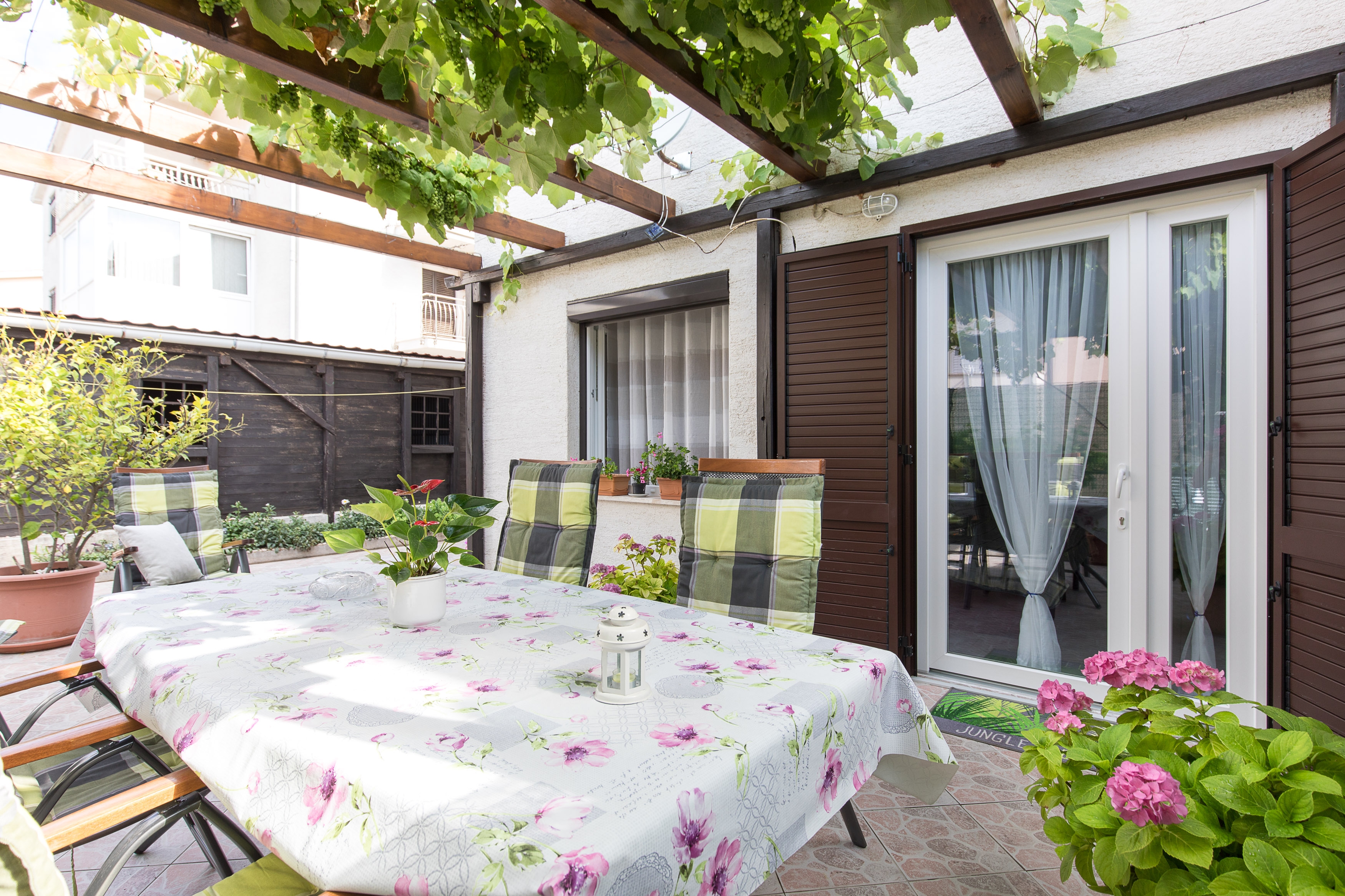 One bedroom apartment with terrace Baška, Krk  A-a