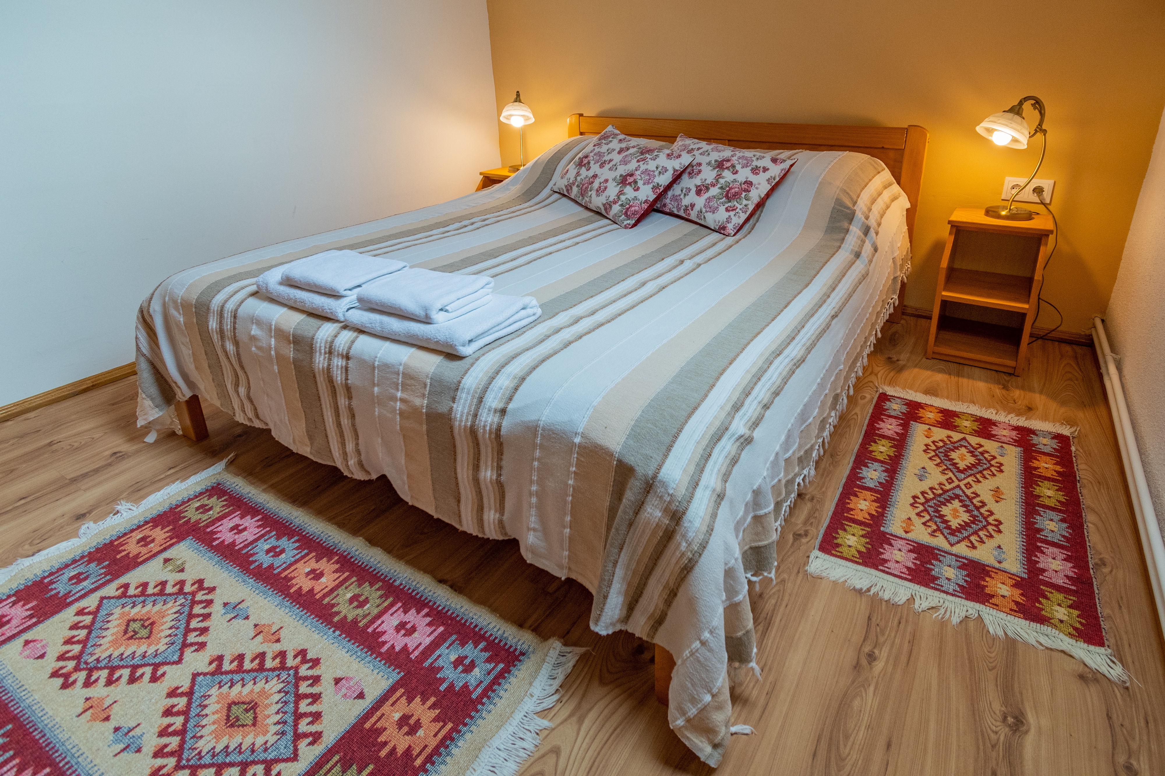 Two bedroom apartment with balcony Lipovača, Plitvice  A-a