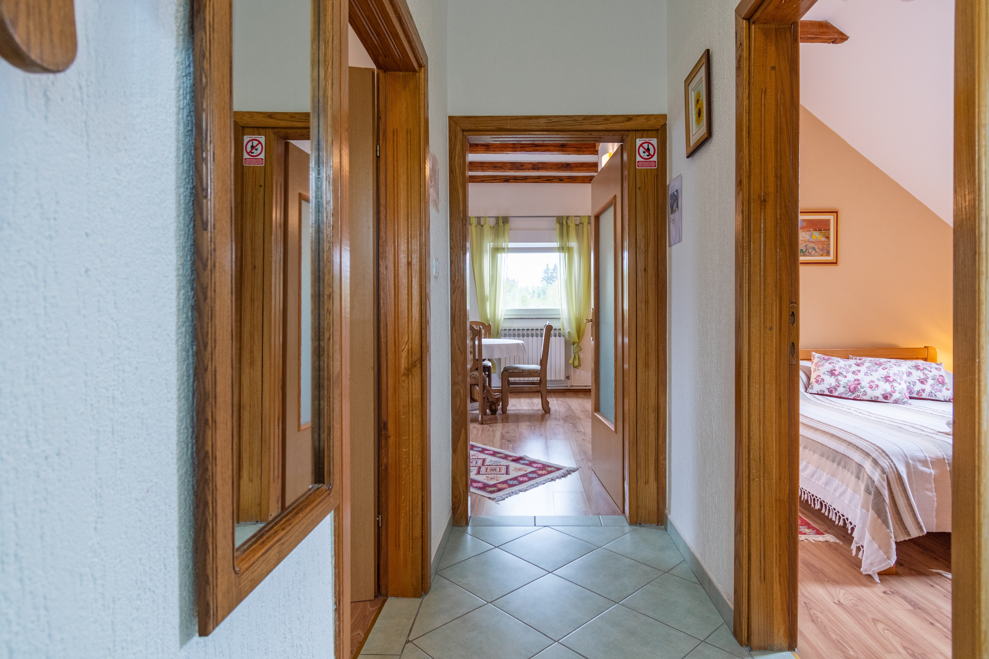 Two bedroom apartment with balcony Lipovača, Plitvice  A-a