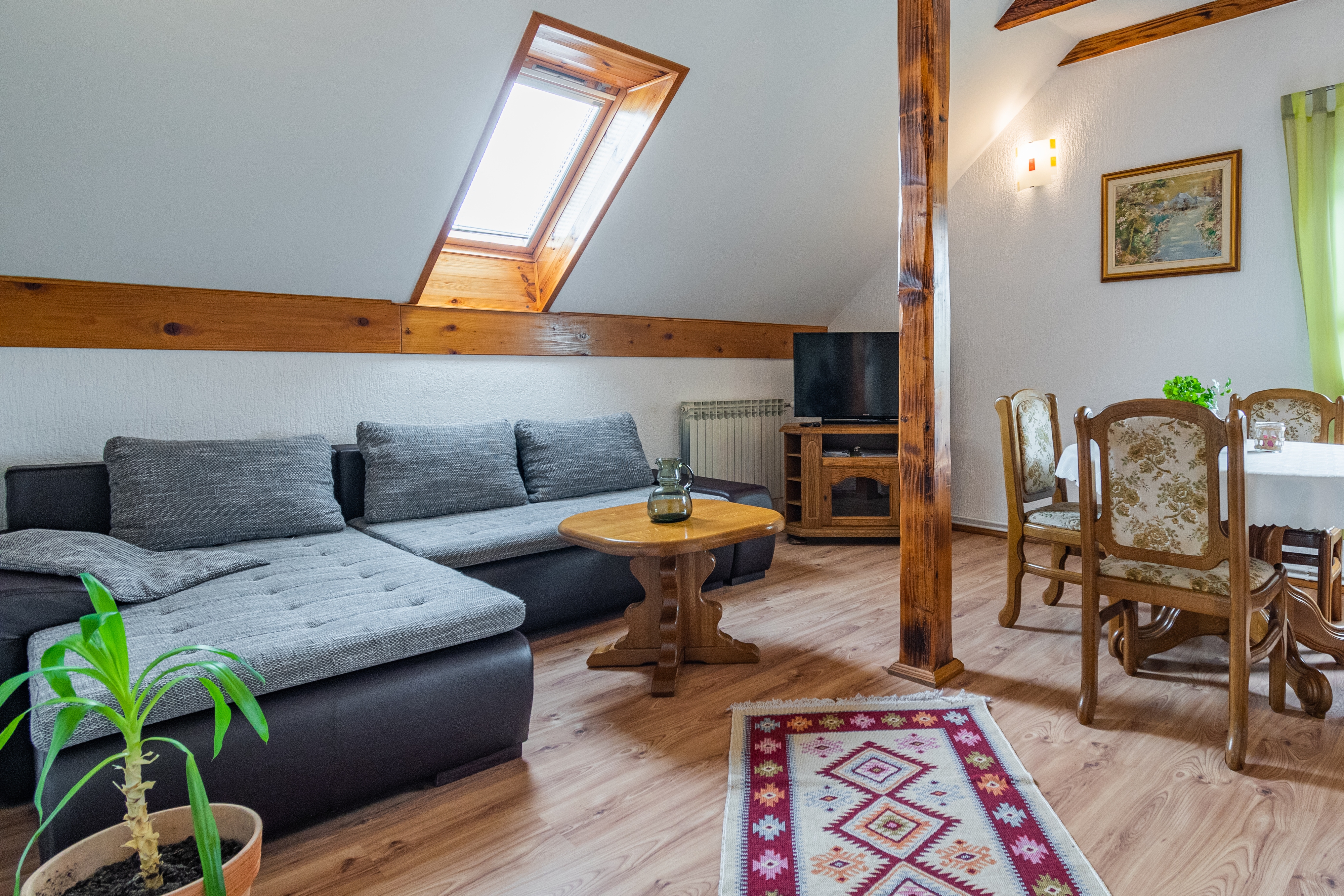 Two bedroom apartment with balcony Lipovača, Plitvice (A-19450-a)