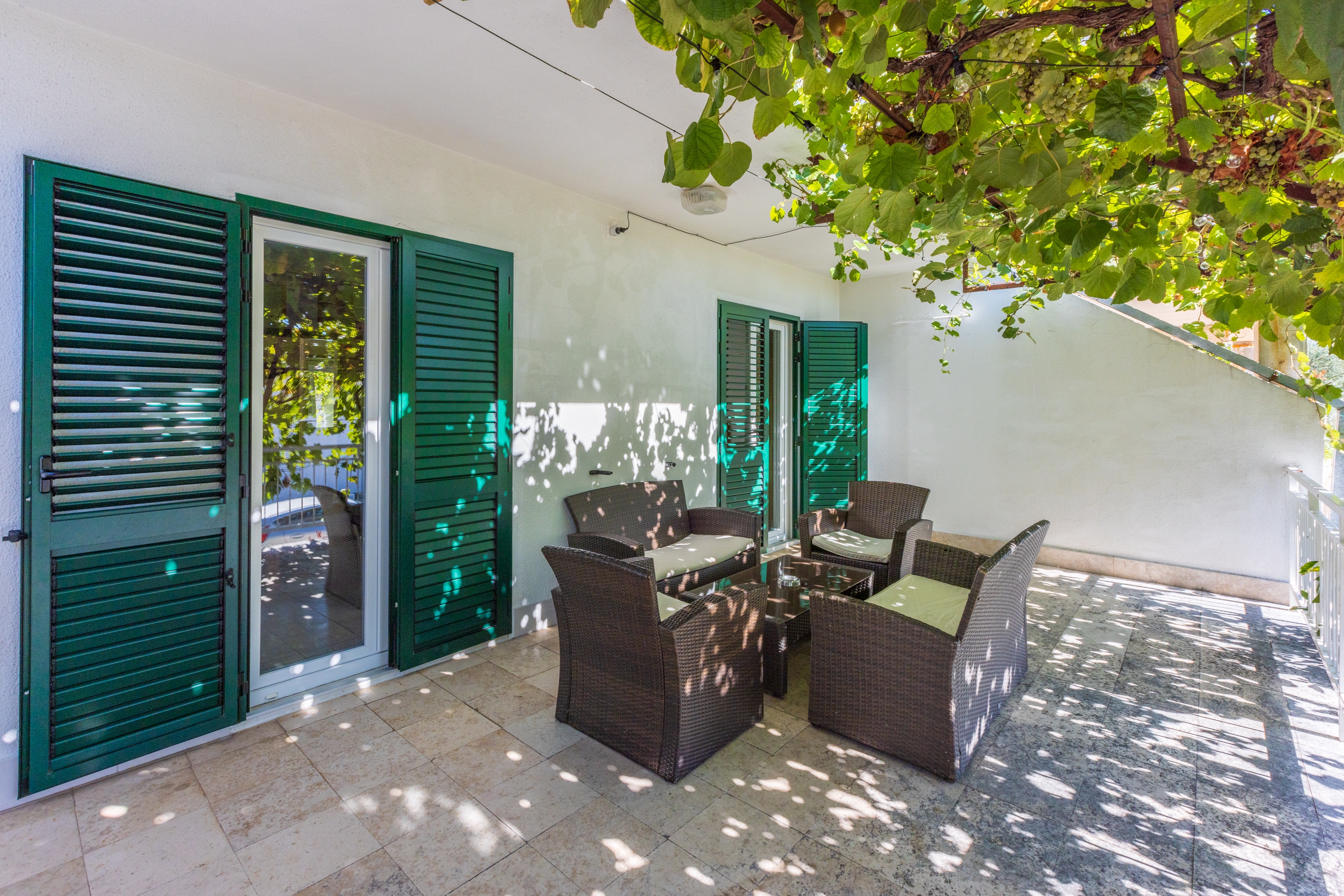 Two bedroom apartment with terrace Selce, Crikvenica  A-b