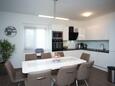 Pridraga - Cuskijaš, Столовая 1 в размещении типа house, доступный кондиционер и WiFi.