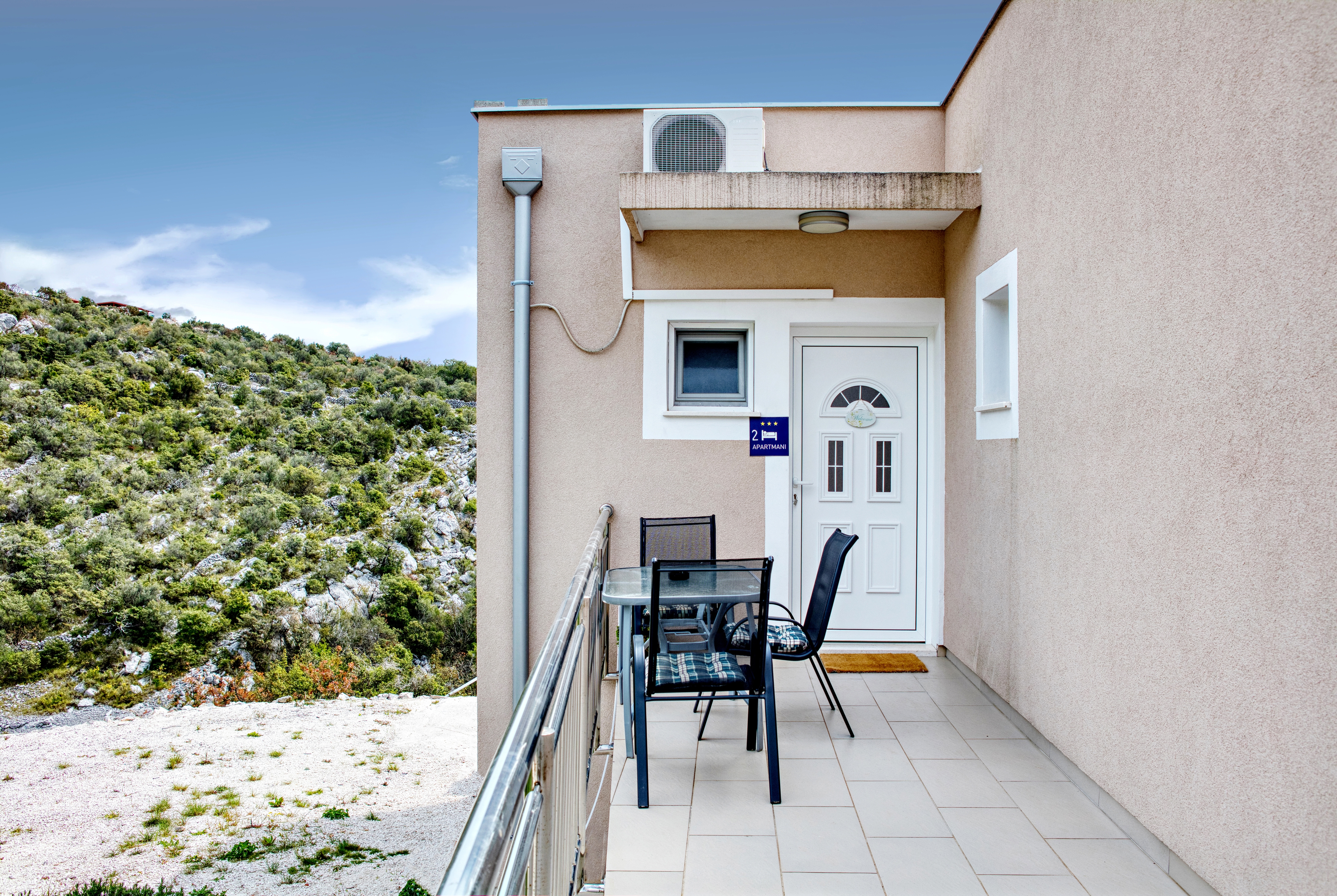One bedroom apartment with balcony Stupin Čeline, Rogoznica  A-a