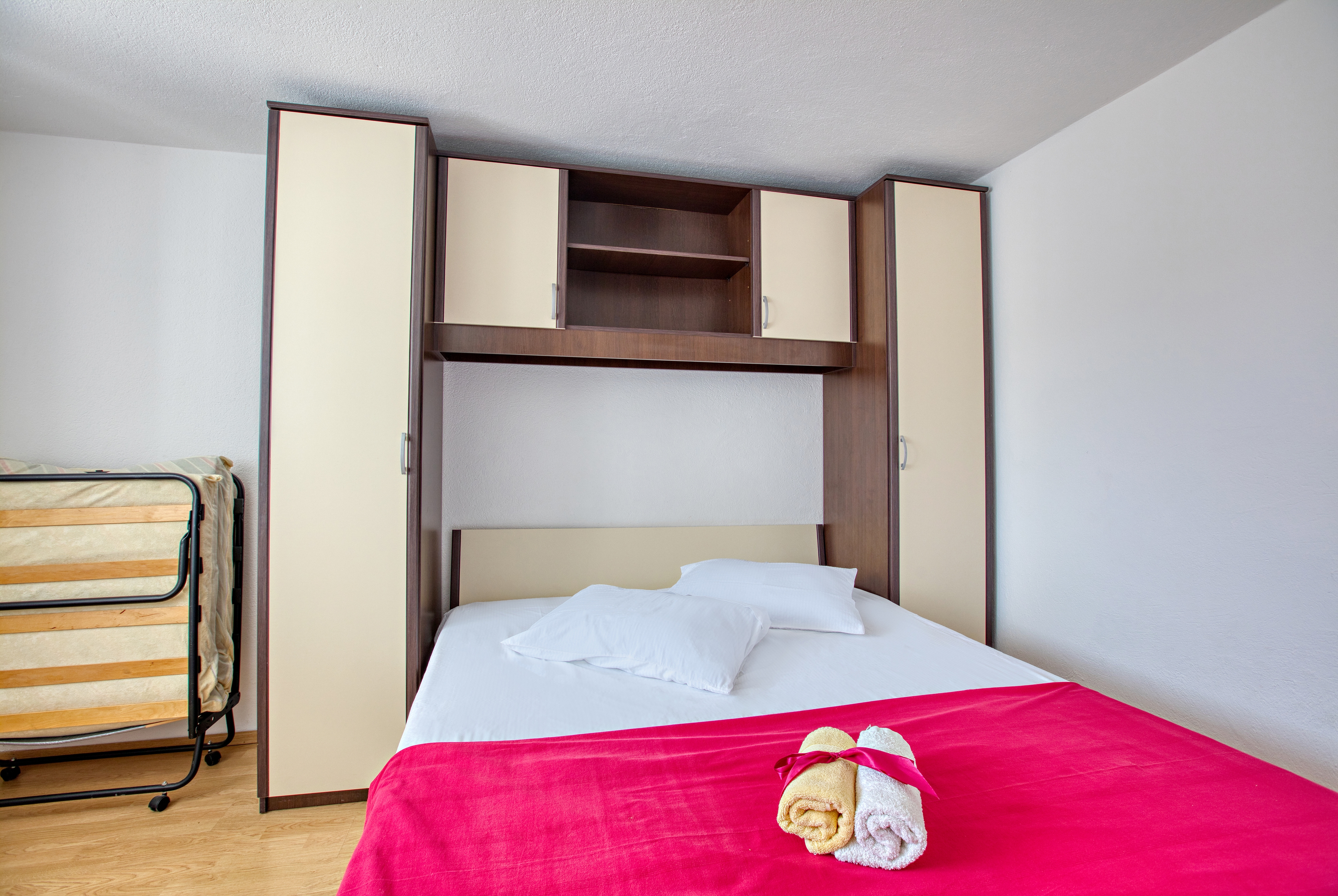 Two bedroom apartment with terrace and sea view Stupin Čeline, Rogoznica  A-b