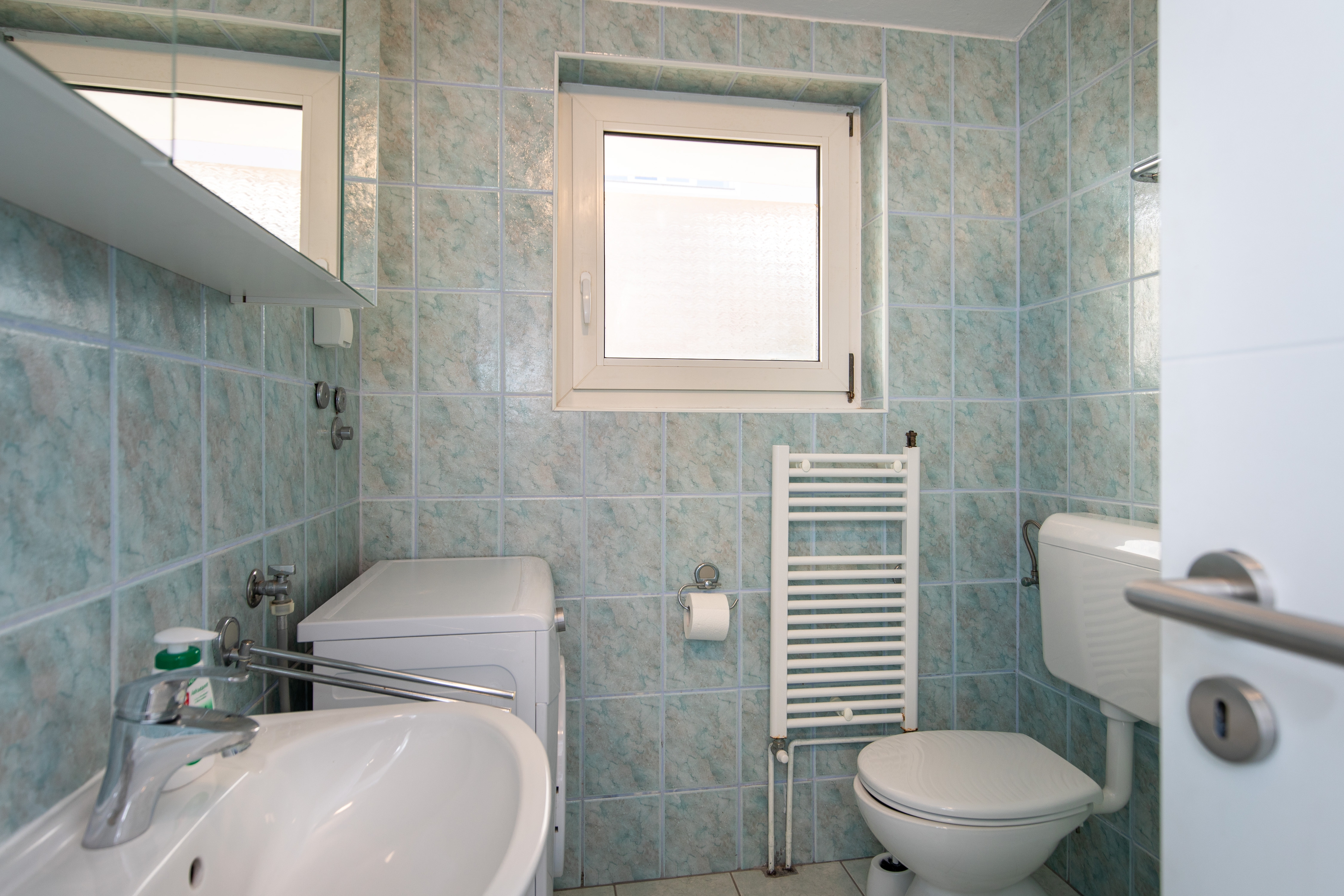 Two bedroom apartment with terrace and sea view Kornić, Krk  A-a