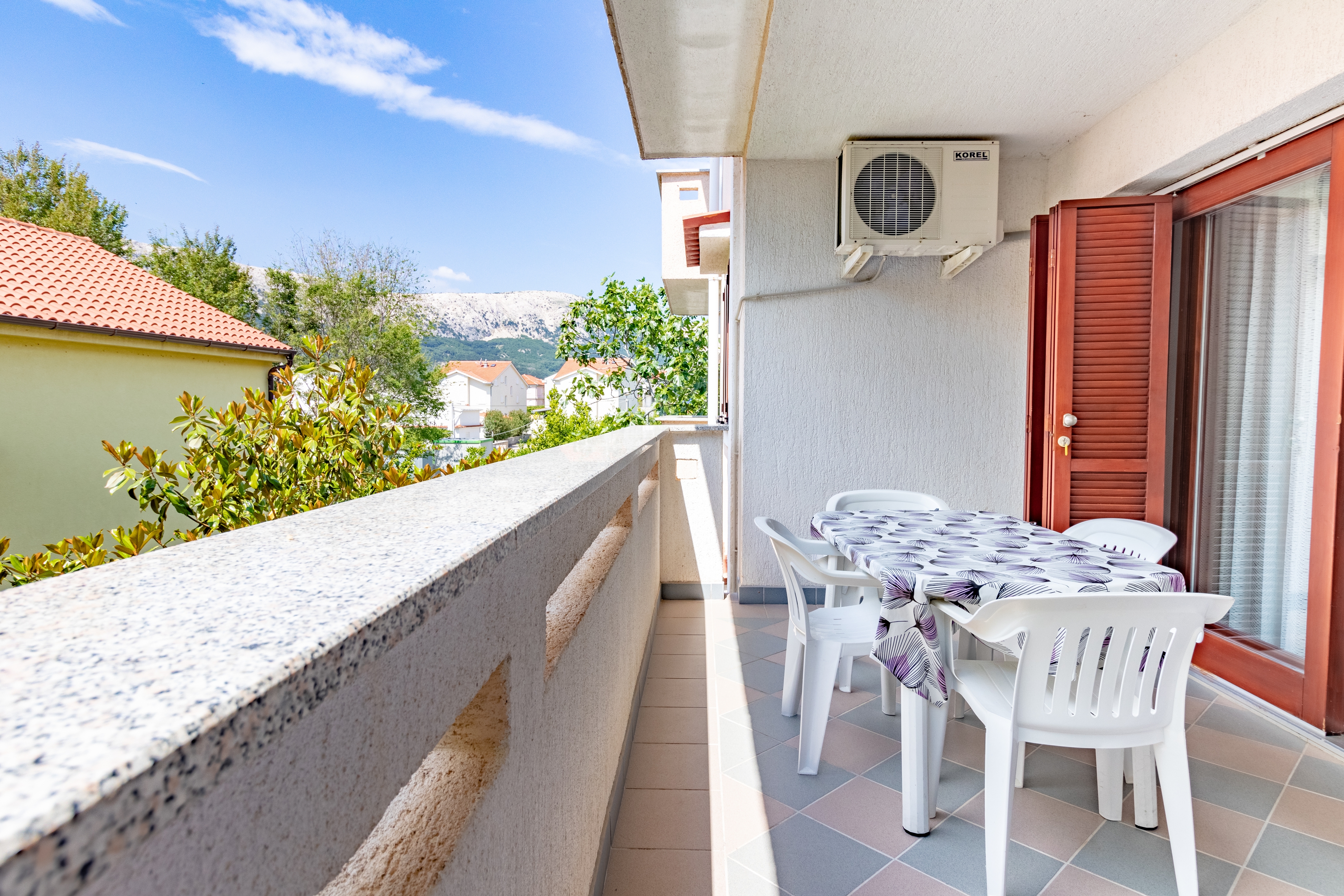 One bedroom apartment with terrace Baška, Krk (A-19480-b)