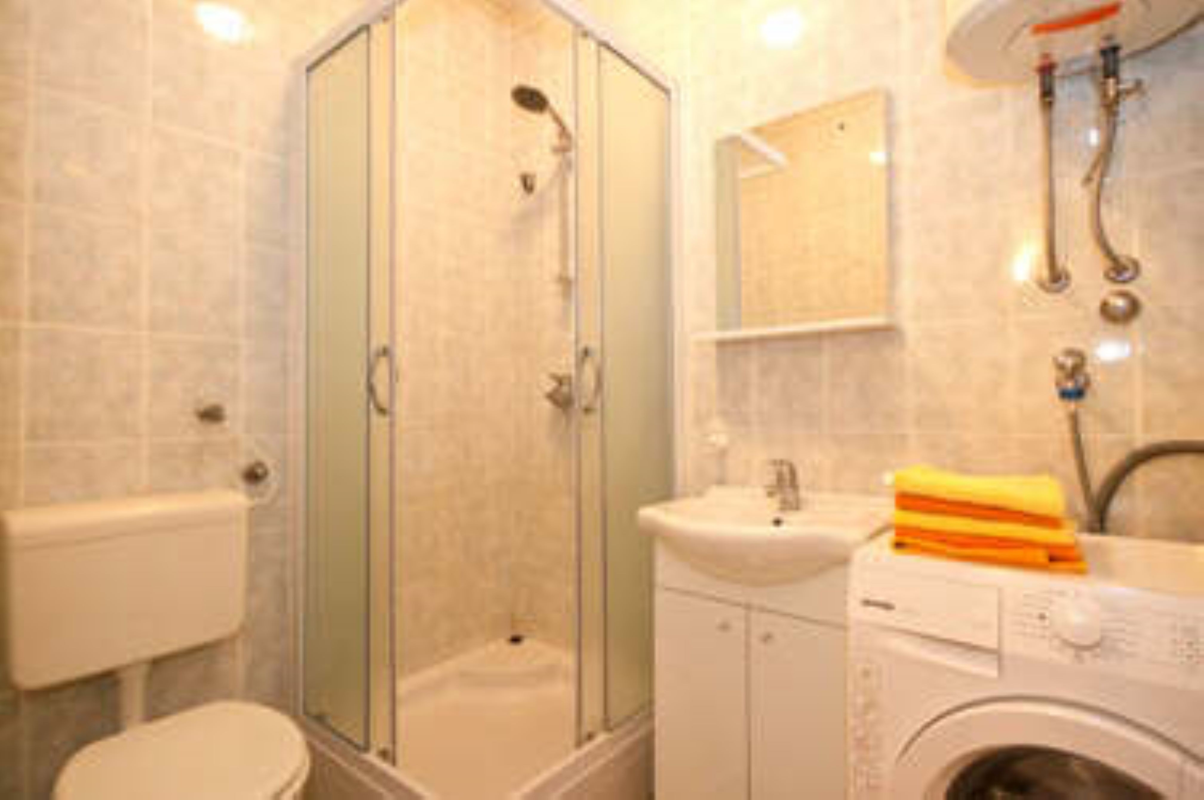 One bedroom apartment with balcony Baška, Krk  A-a