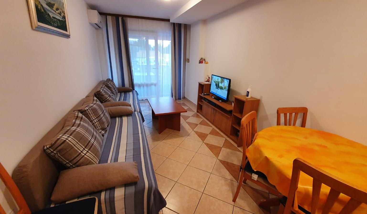 One bedroom apartment with terrace Baška (Krk) (A-19489-a) One bedroom apartment with terrace Baška (Krk) (A-19489-a)