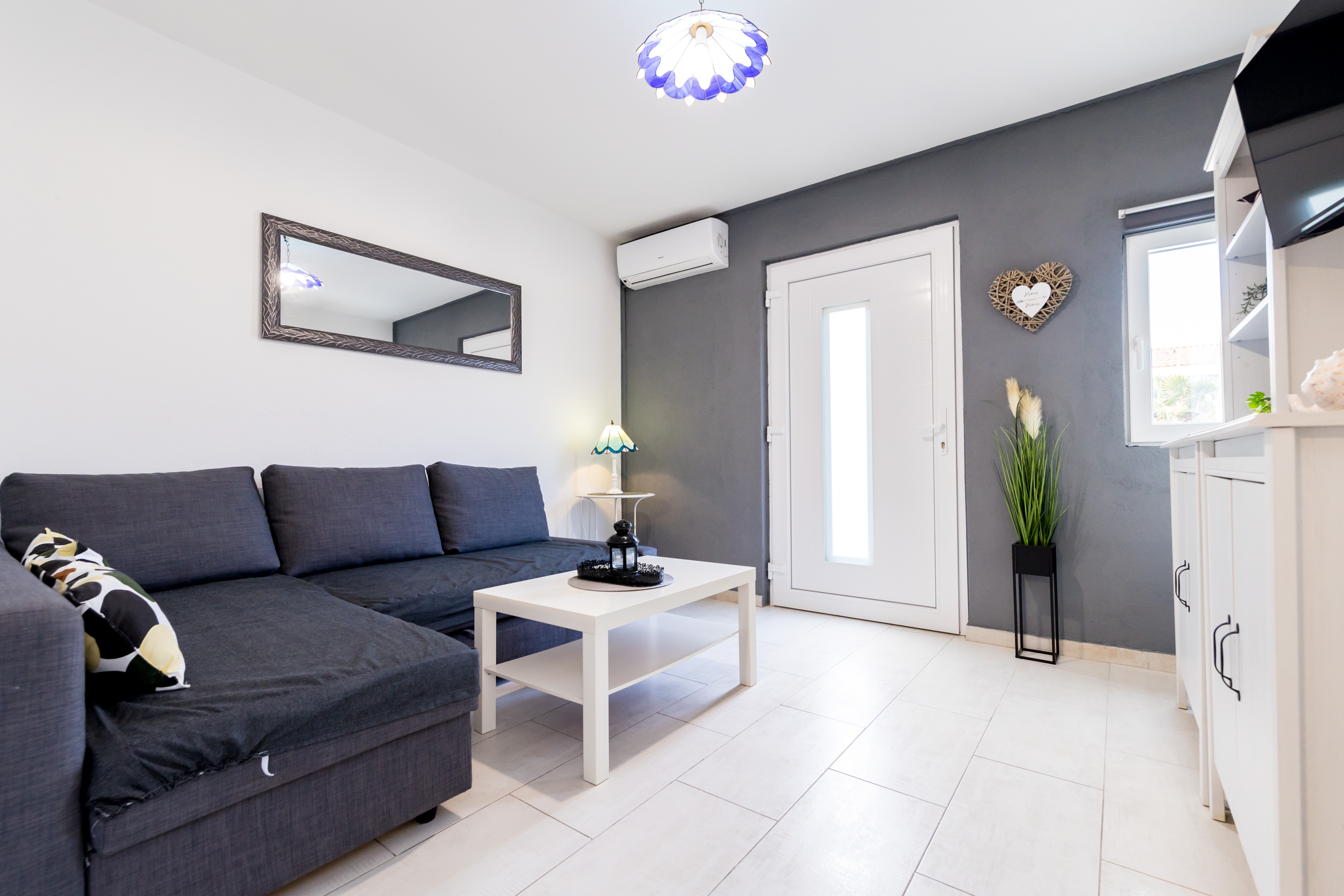 One bedroom apartment with terrace Baška, Krk (A-19490-a)