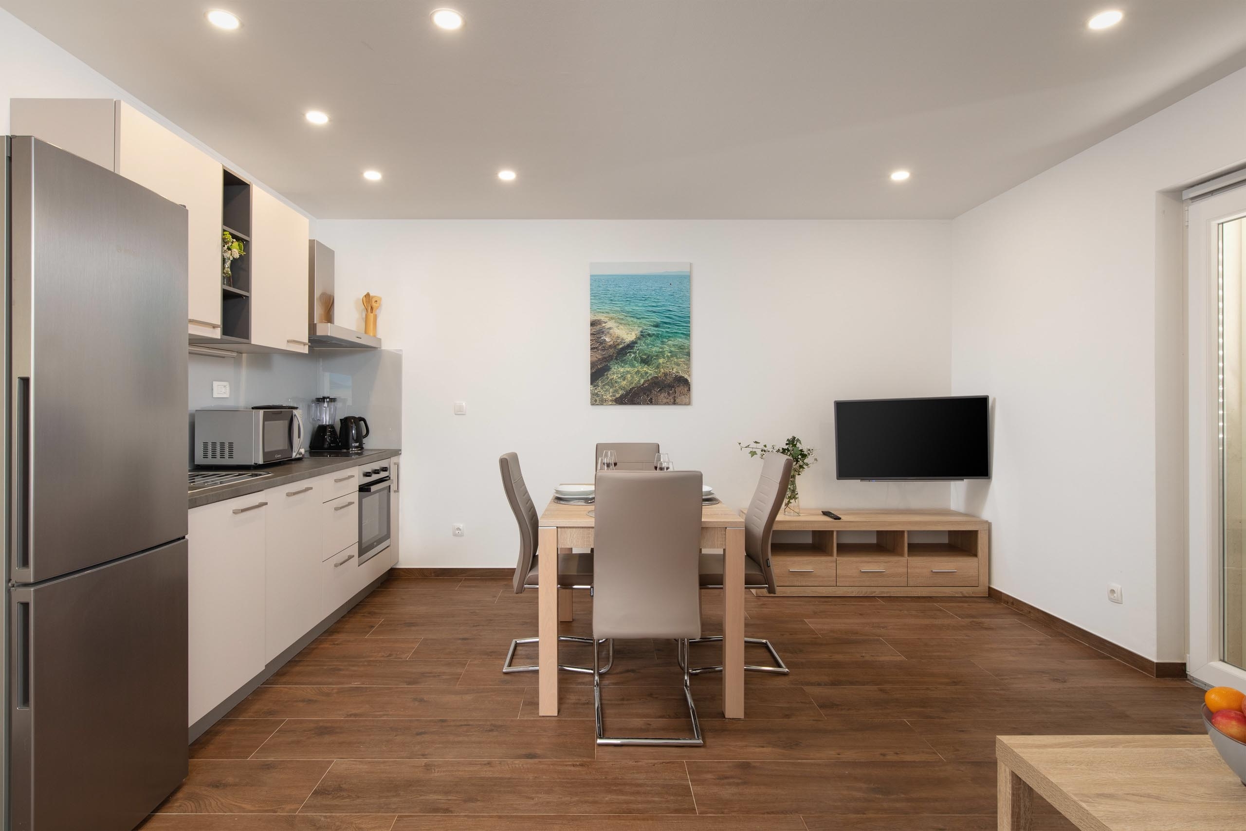 Two bedroom apartment with terrace and sea view Puntinak, Brač  A-a