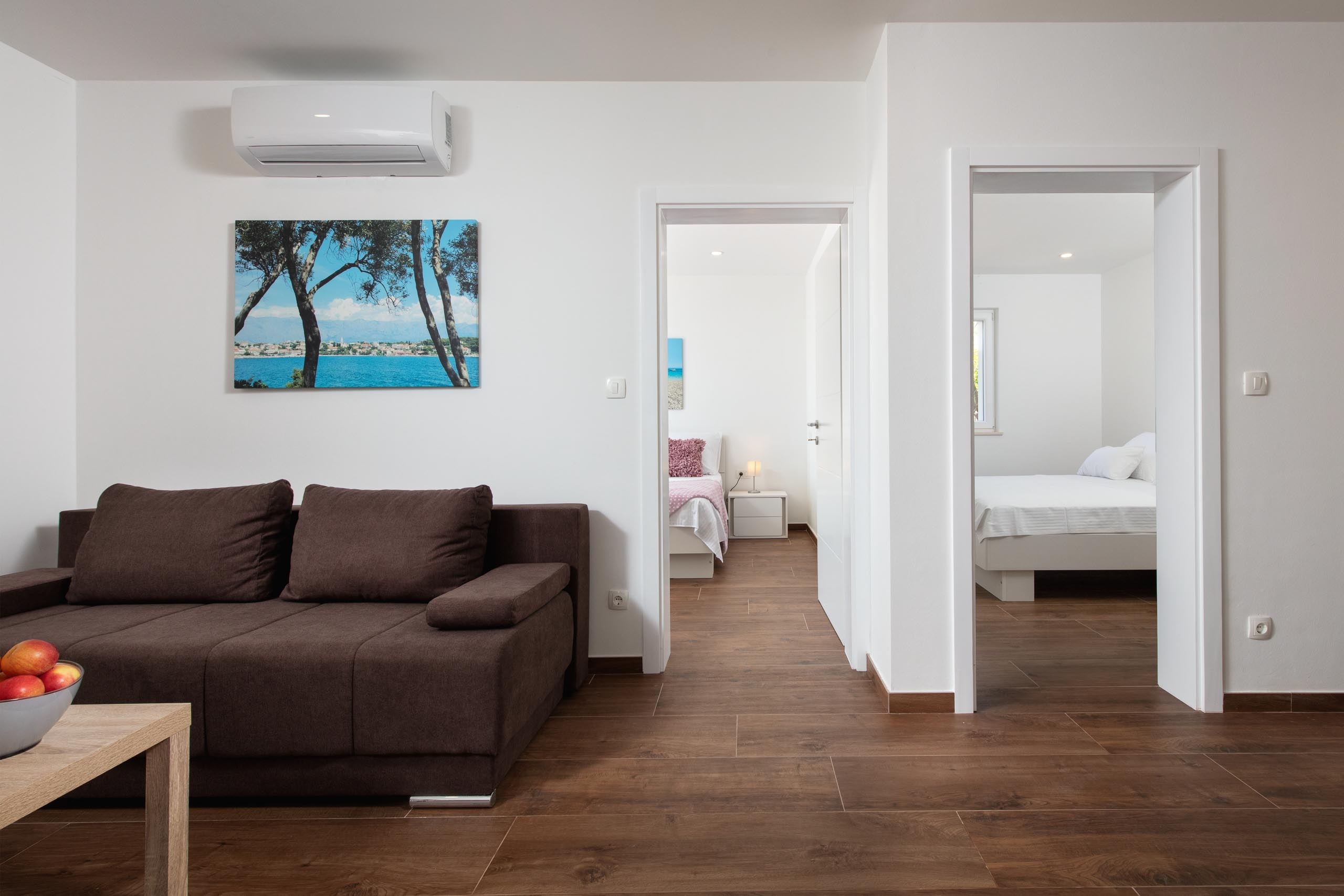 Two bedroom apartment with terrace and sea view Puntinak, Brač  A-a
