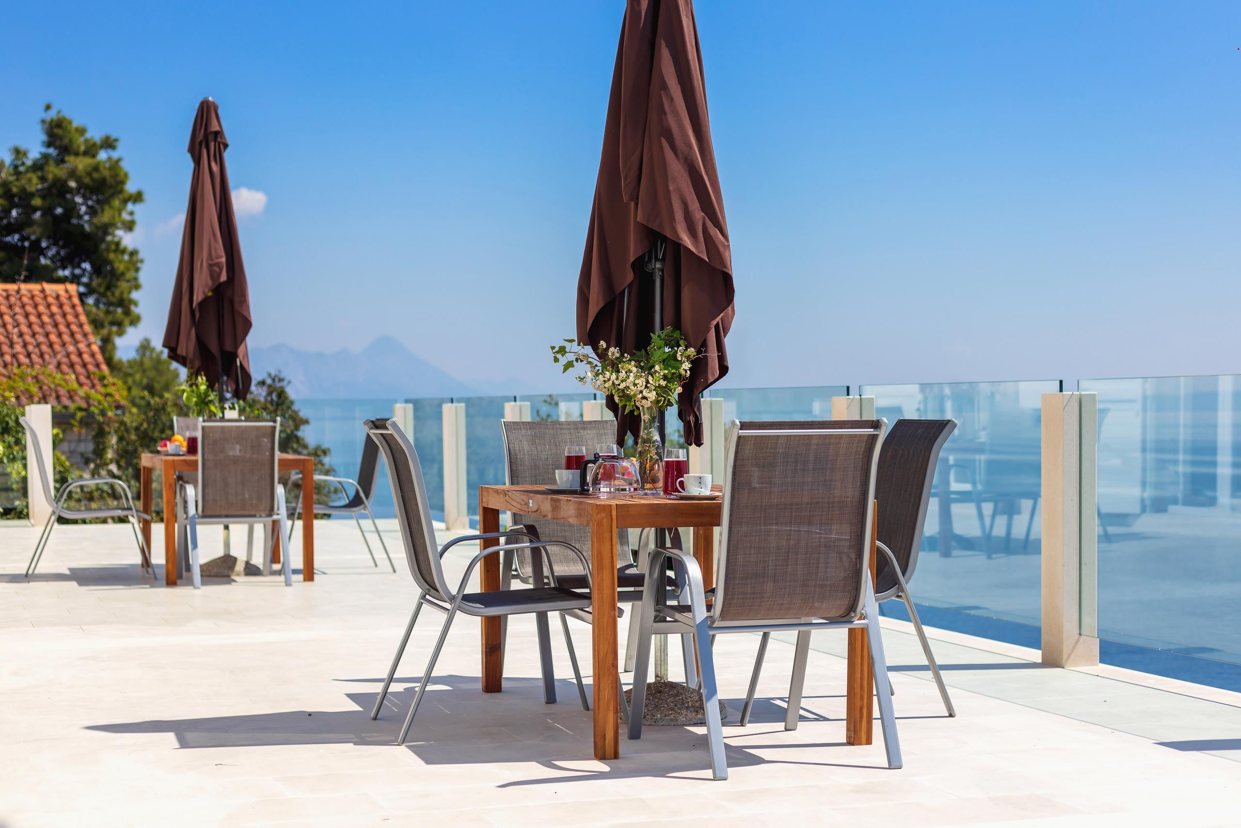 Two bedroom apartment with terrace and sea view Puntinak, Brač  A-a