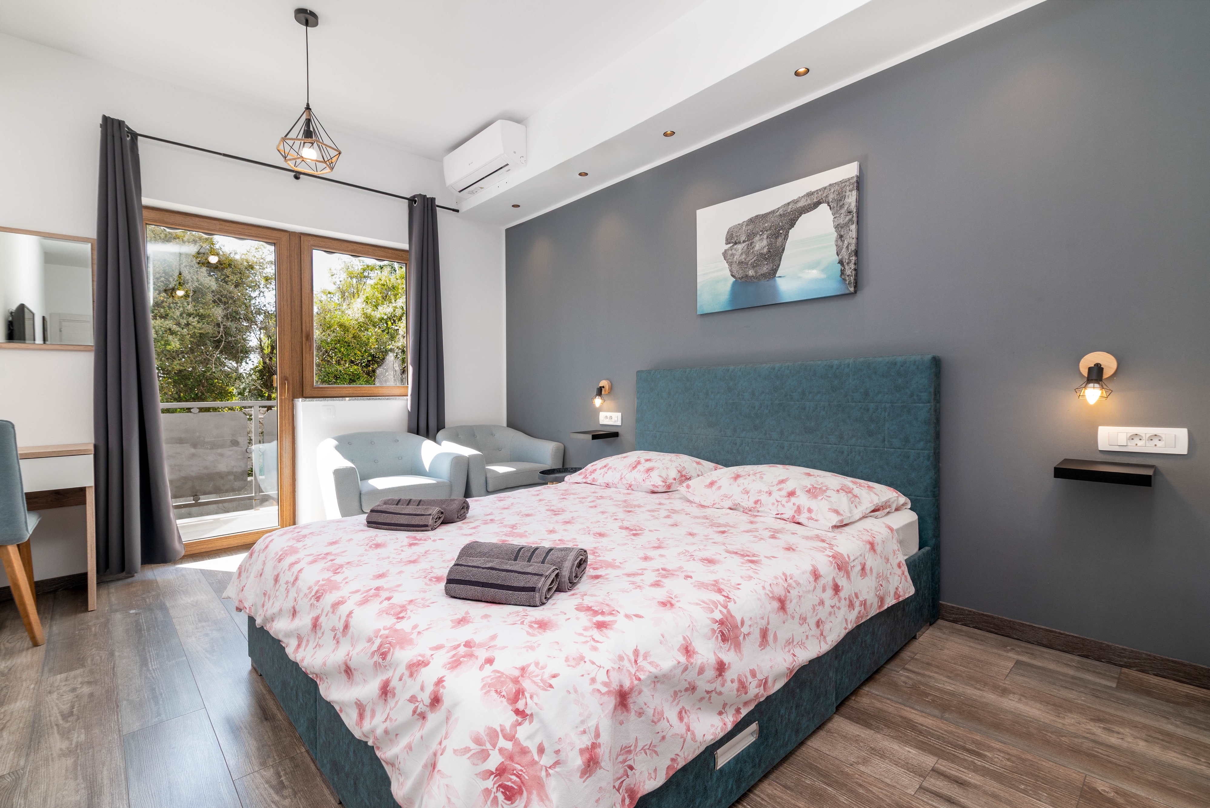 Room with balcony Rovinj (S-19499-f) Room with balcony Rovinj (S-19499-f)