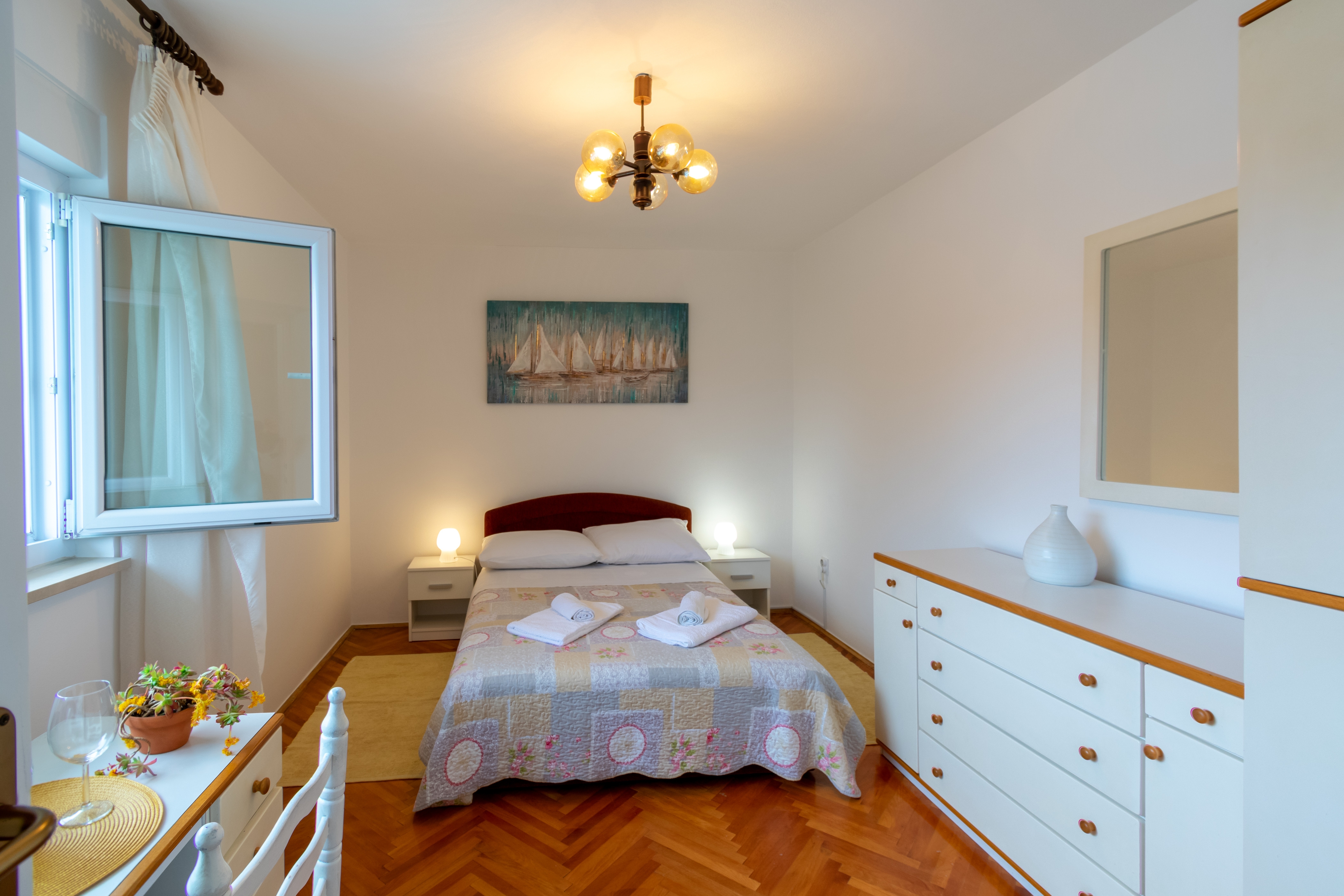 Two bedroom apartment with balcony and sea view Zadar  A-a