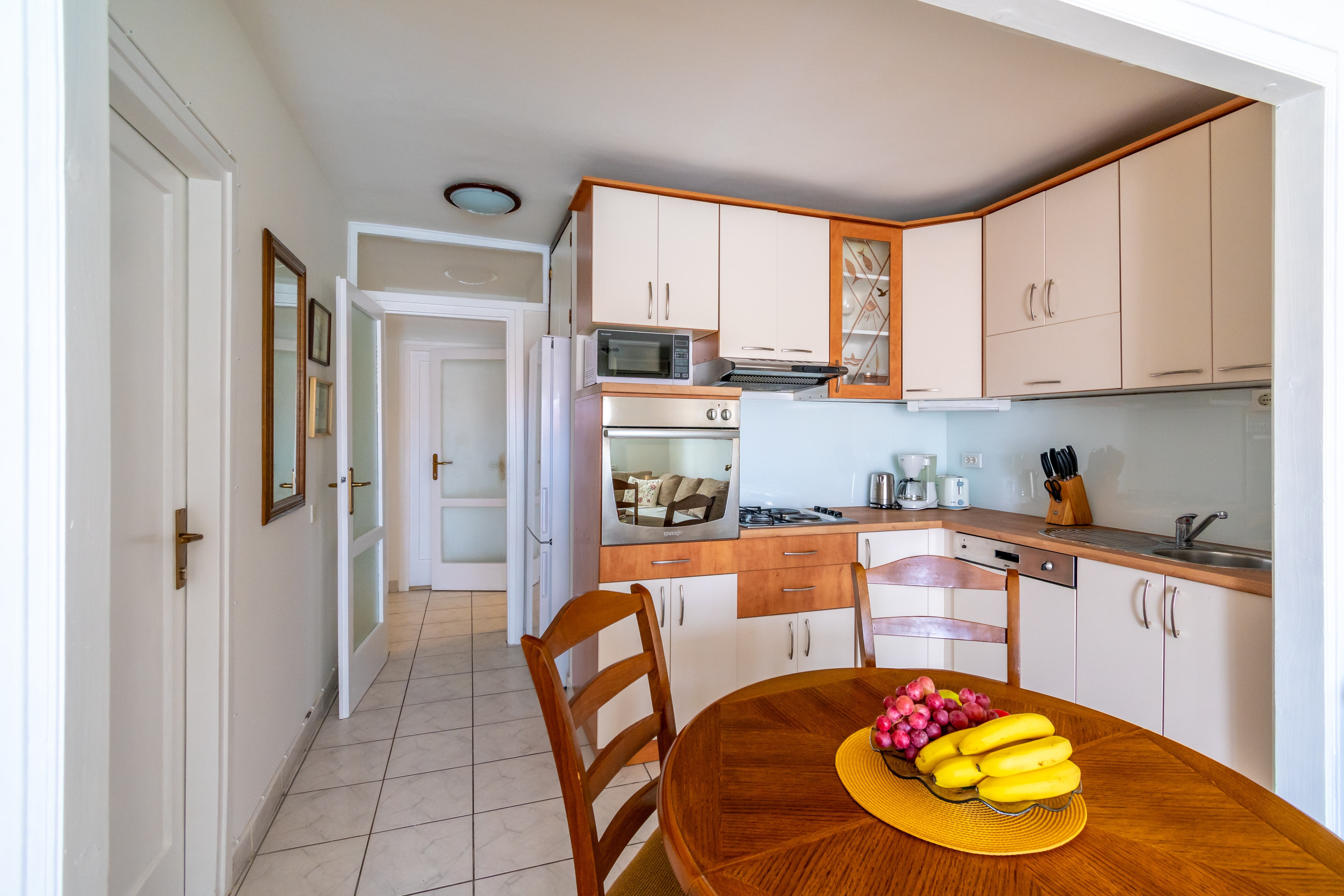 Two bedroom apartment with balcony and sea view Zadar  A-a