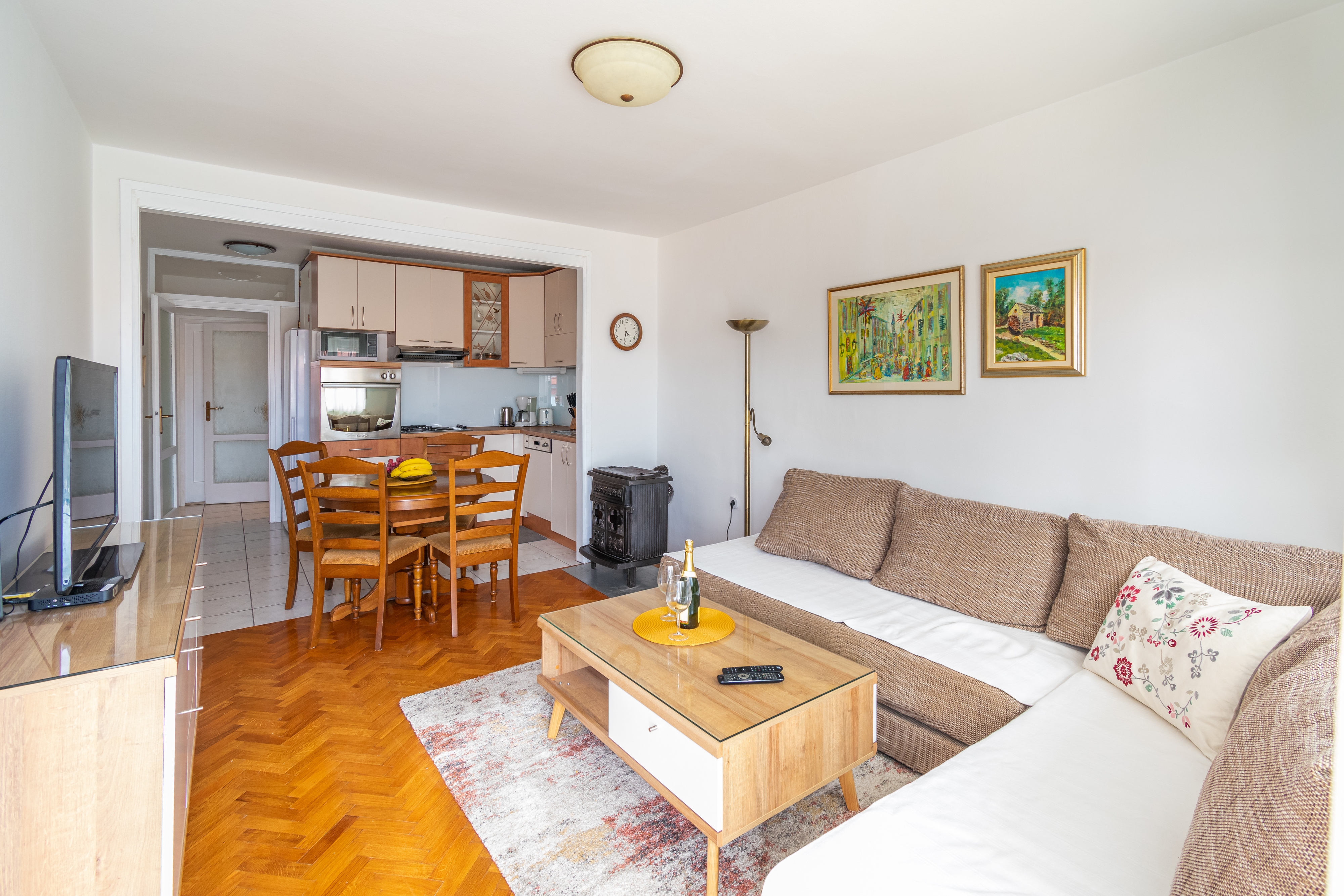 Two bedroom apartment with balcony and sea view Zadar  A-a