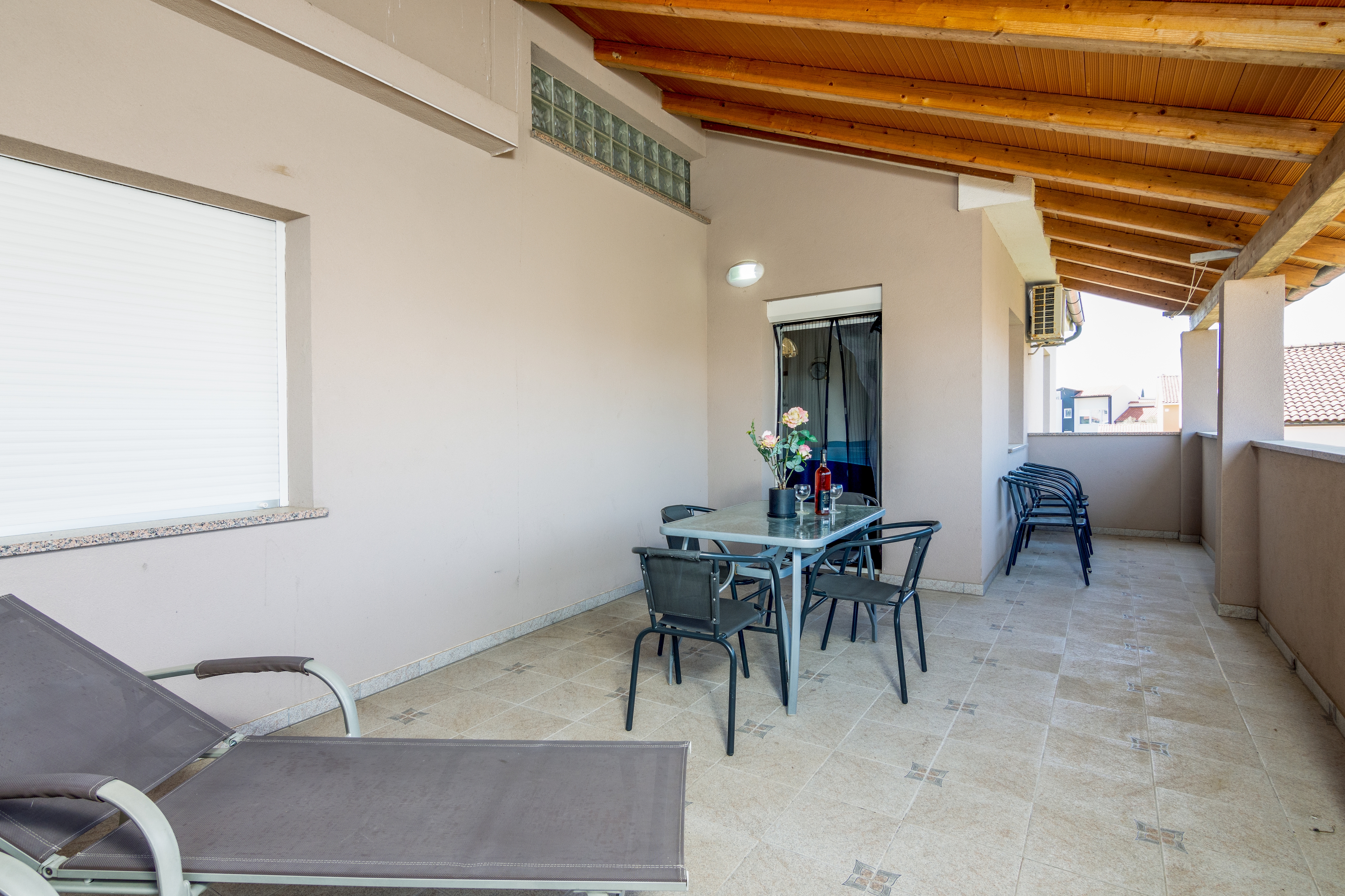 One bedroom apartment with terrace Valbandon, Fažana  A-b