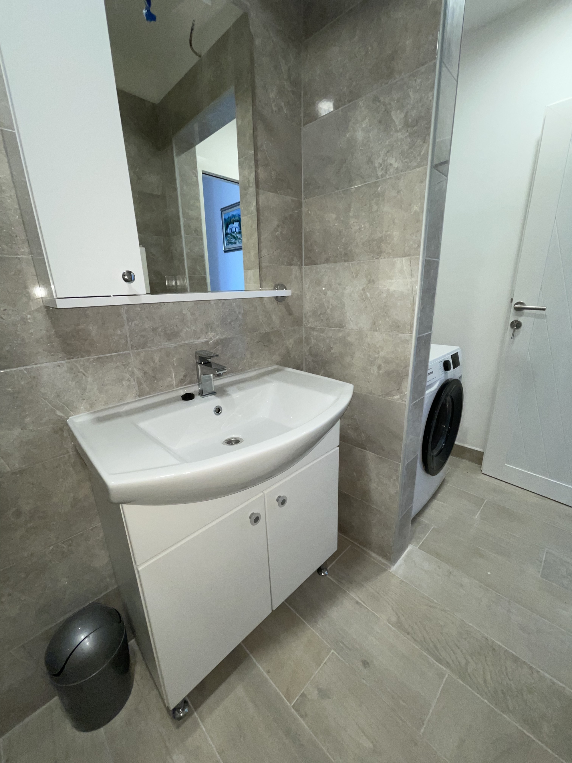 Two bedroom apartment with terrace and sea view Lovište, Pelješac  A-a