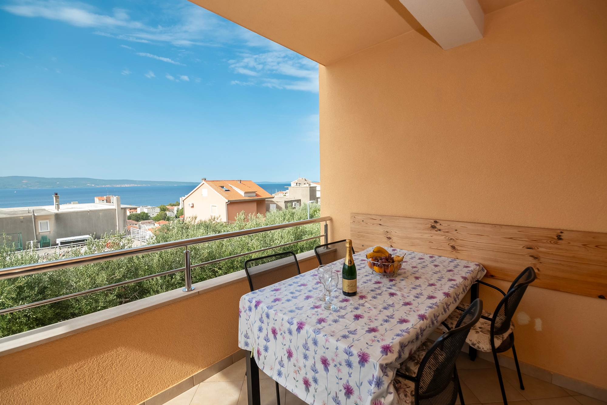One bedroom apartment with balcony and sea view Dugi Rat, Omiš  A-a