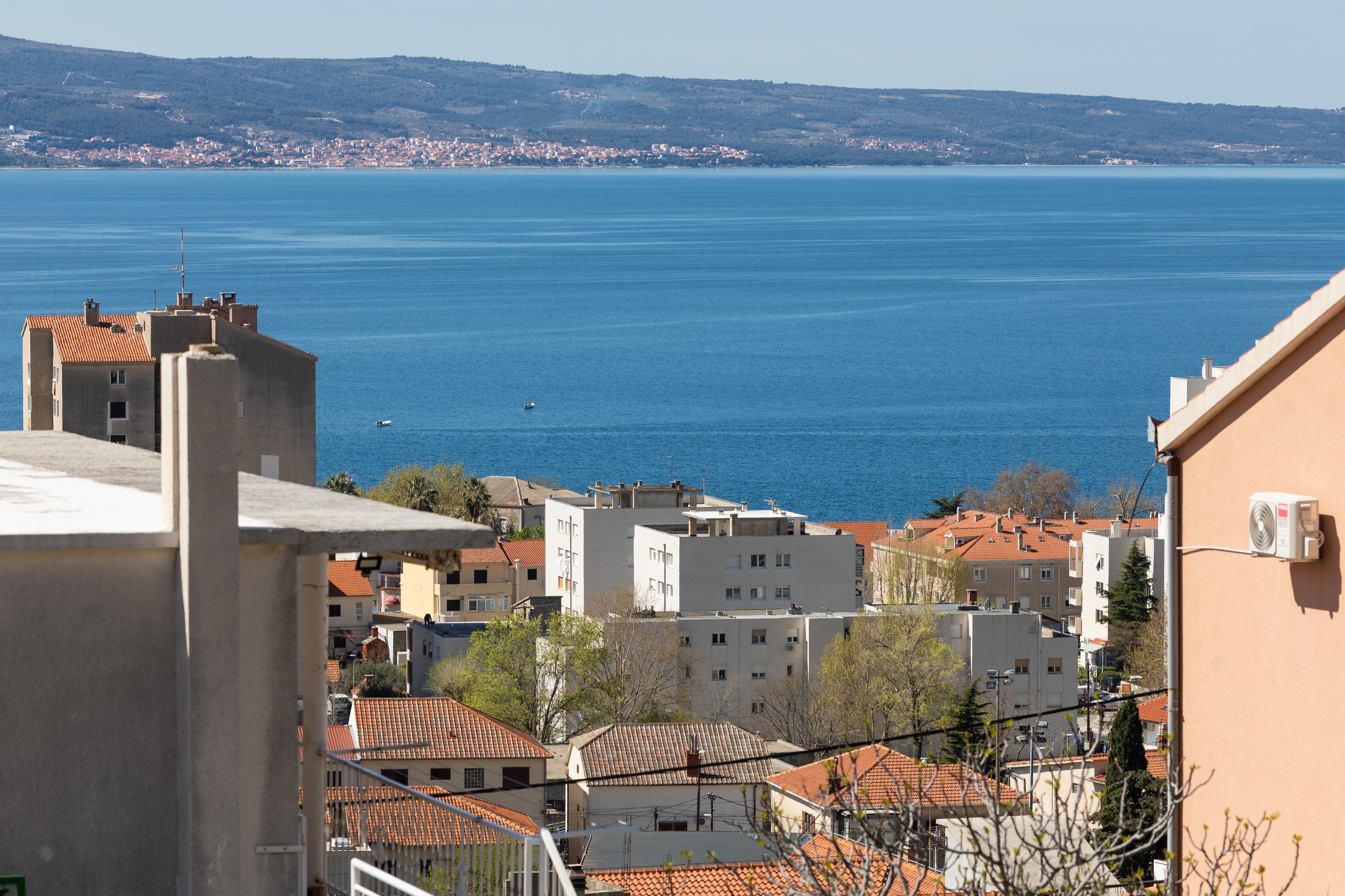 One bedroom apartment with balcony and sea view Dugi Rat, Omiš  A-a
