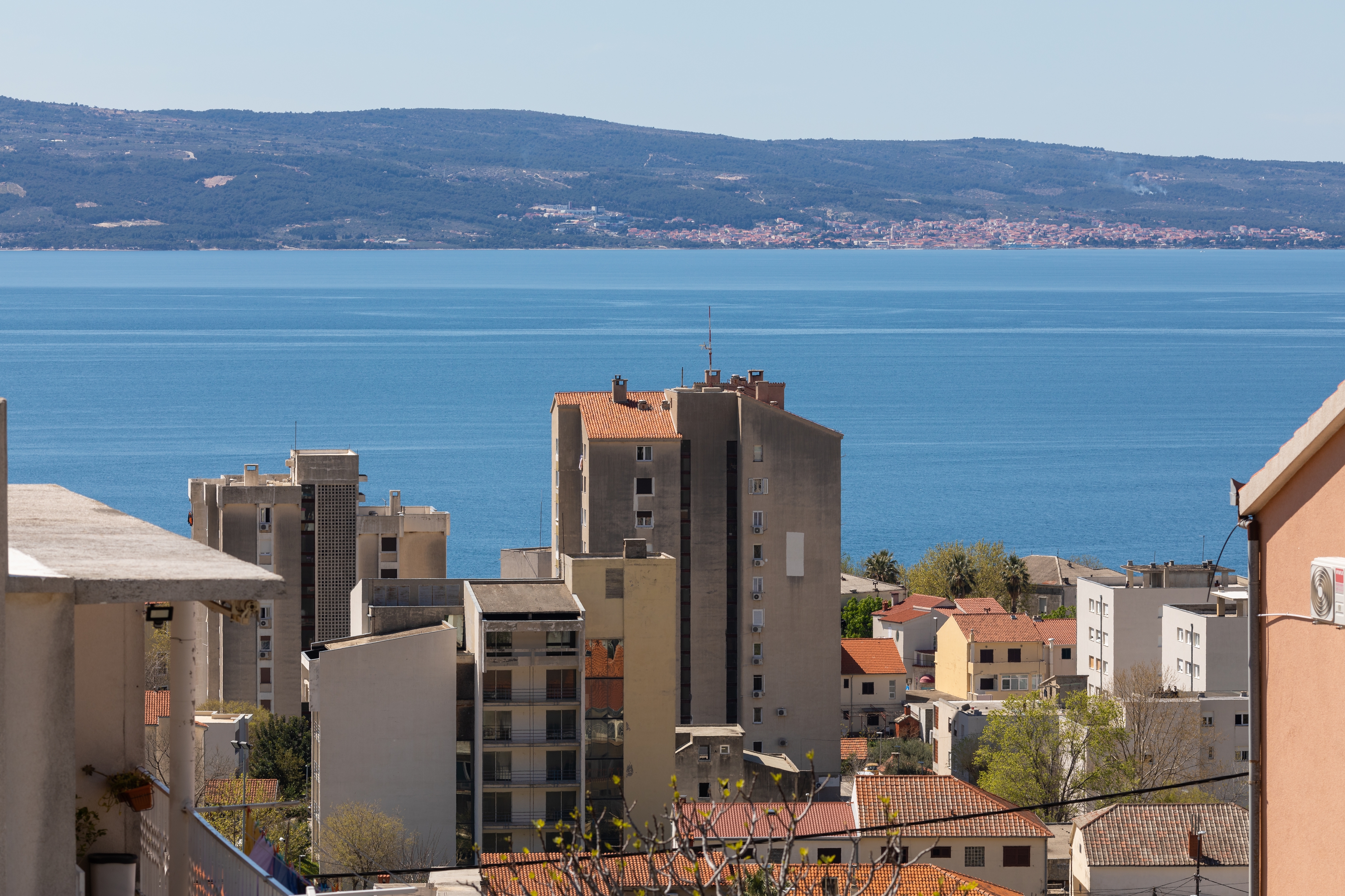 One bedroom apartment with terrace and sea view Dugi Rat, Omiš  A-b